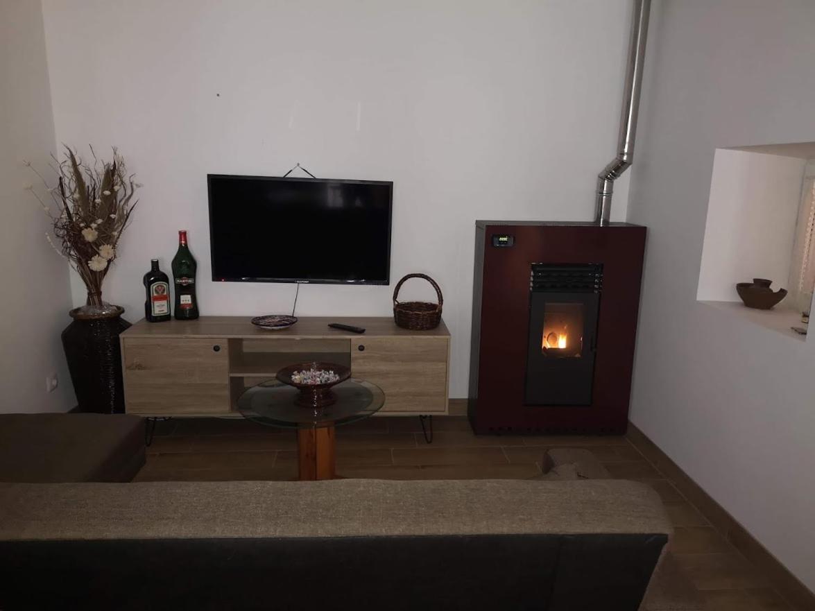 Two-Bedroom House photo 1