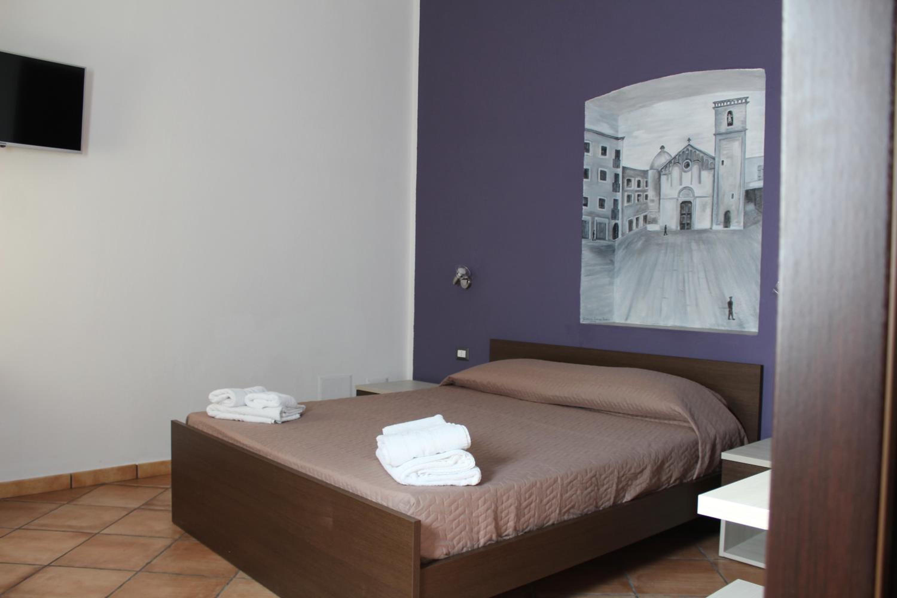 Double Room with Private Bathroom photo 3