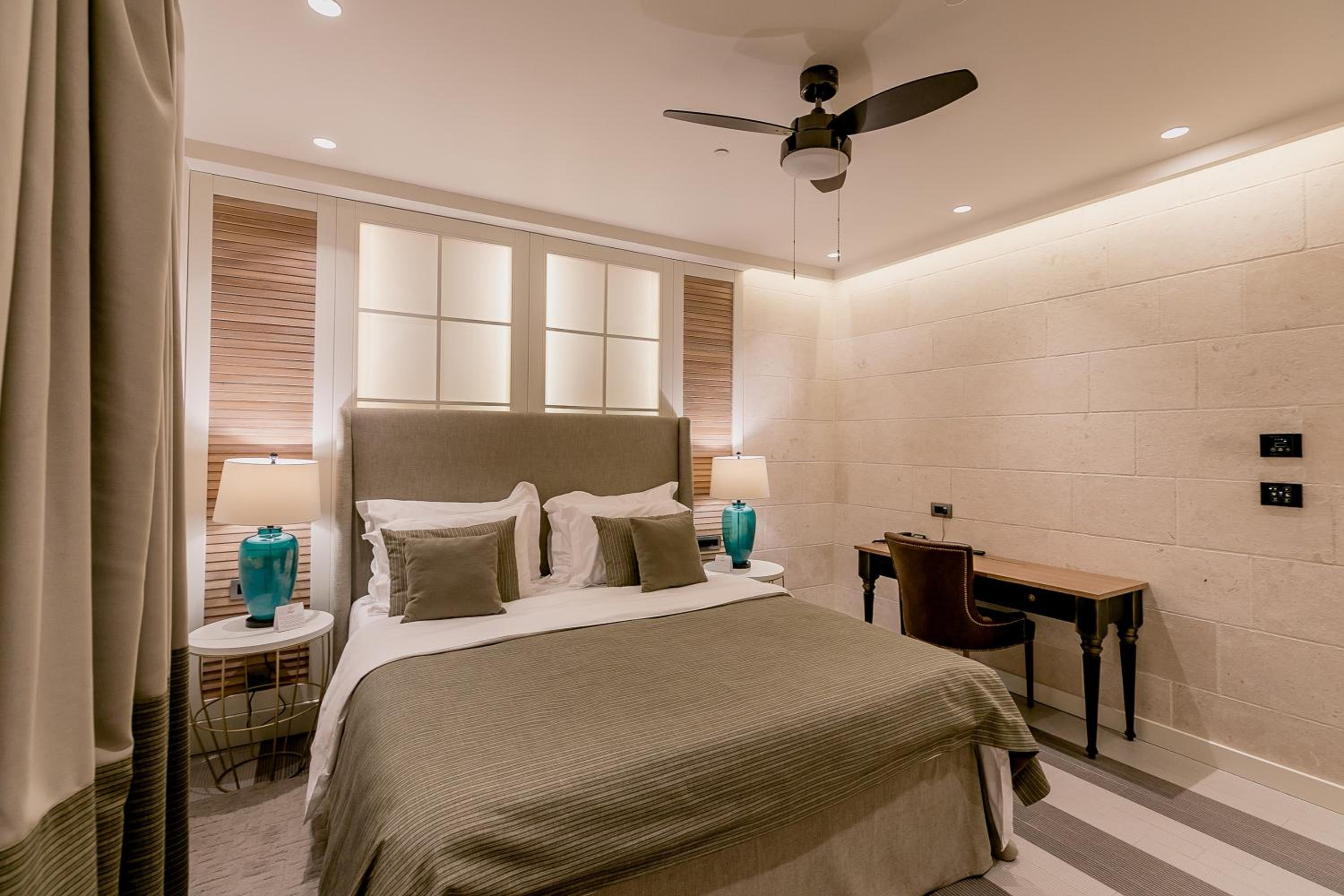 One Bedroom Suite with Balcony and Sea View