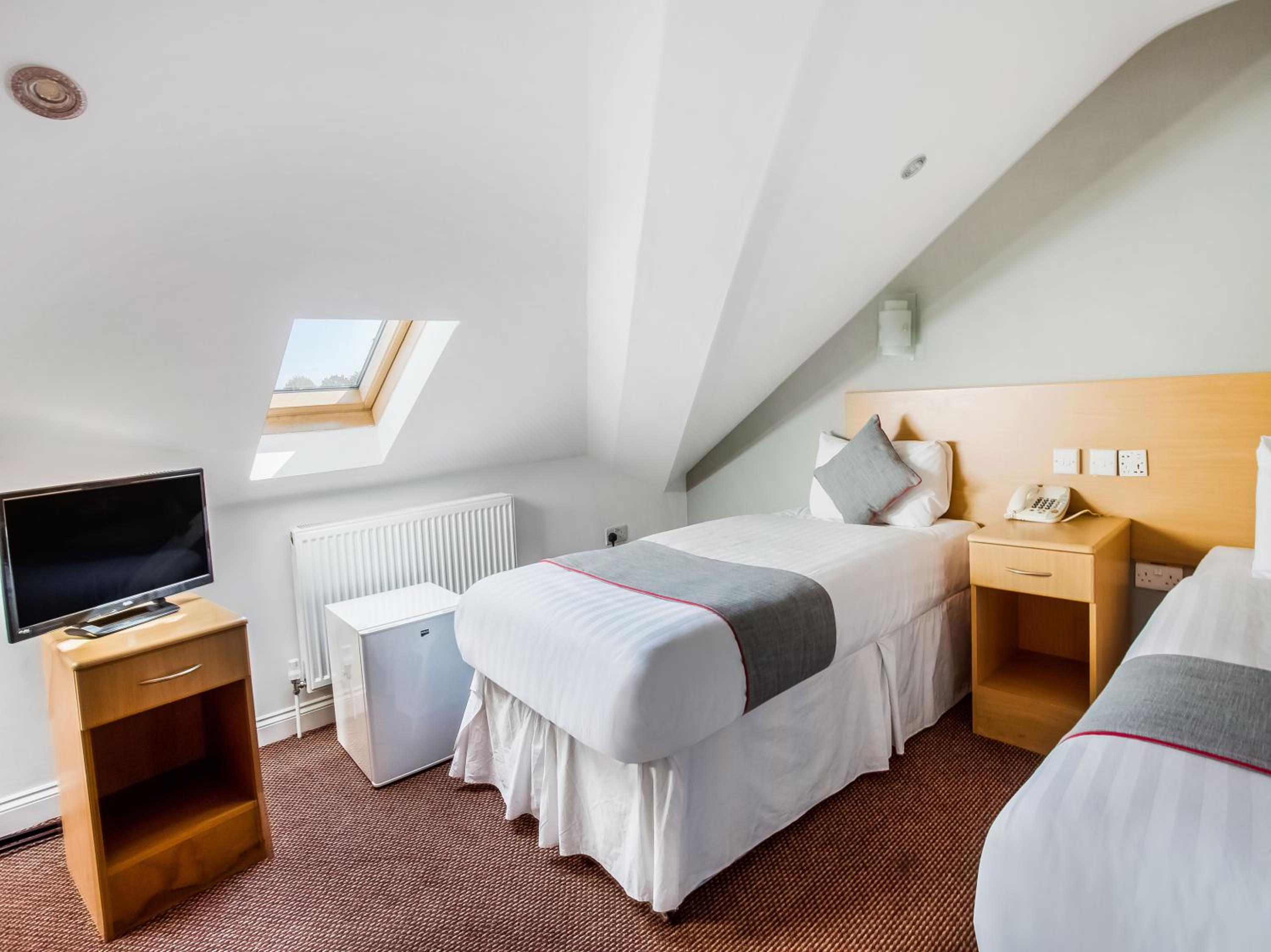 Standard Twin Room photo 1