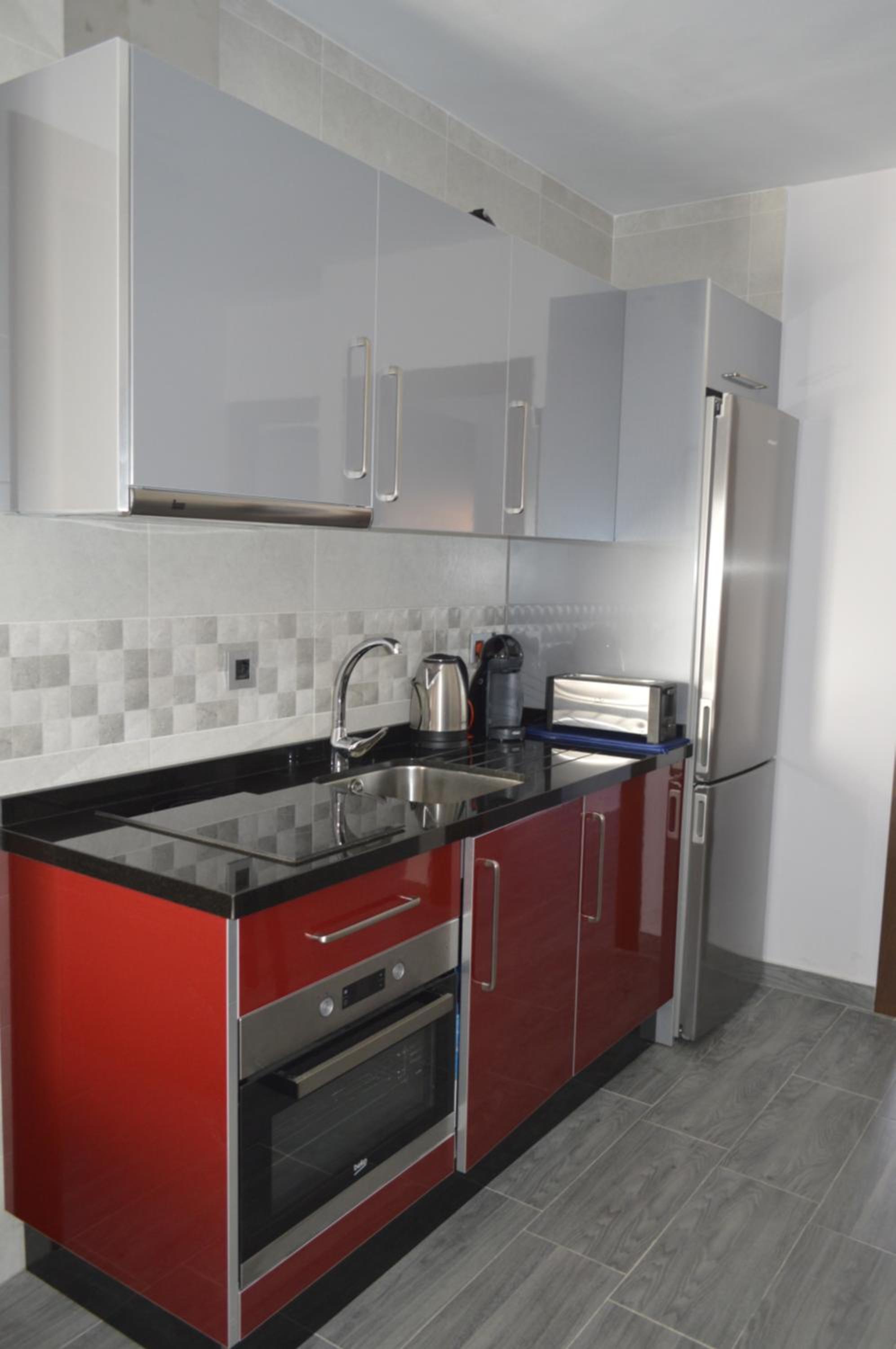 Two-Bedroom Apartment - Photo 9