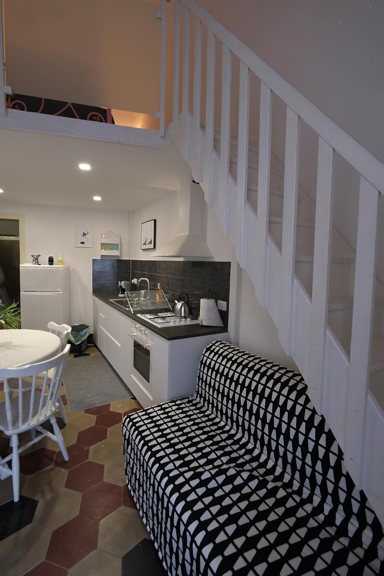 One-Bedroom Apartment - Photo 20