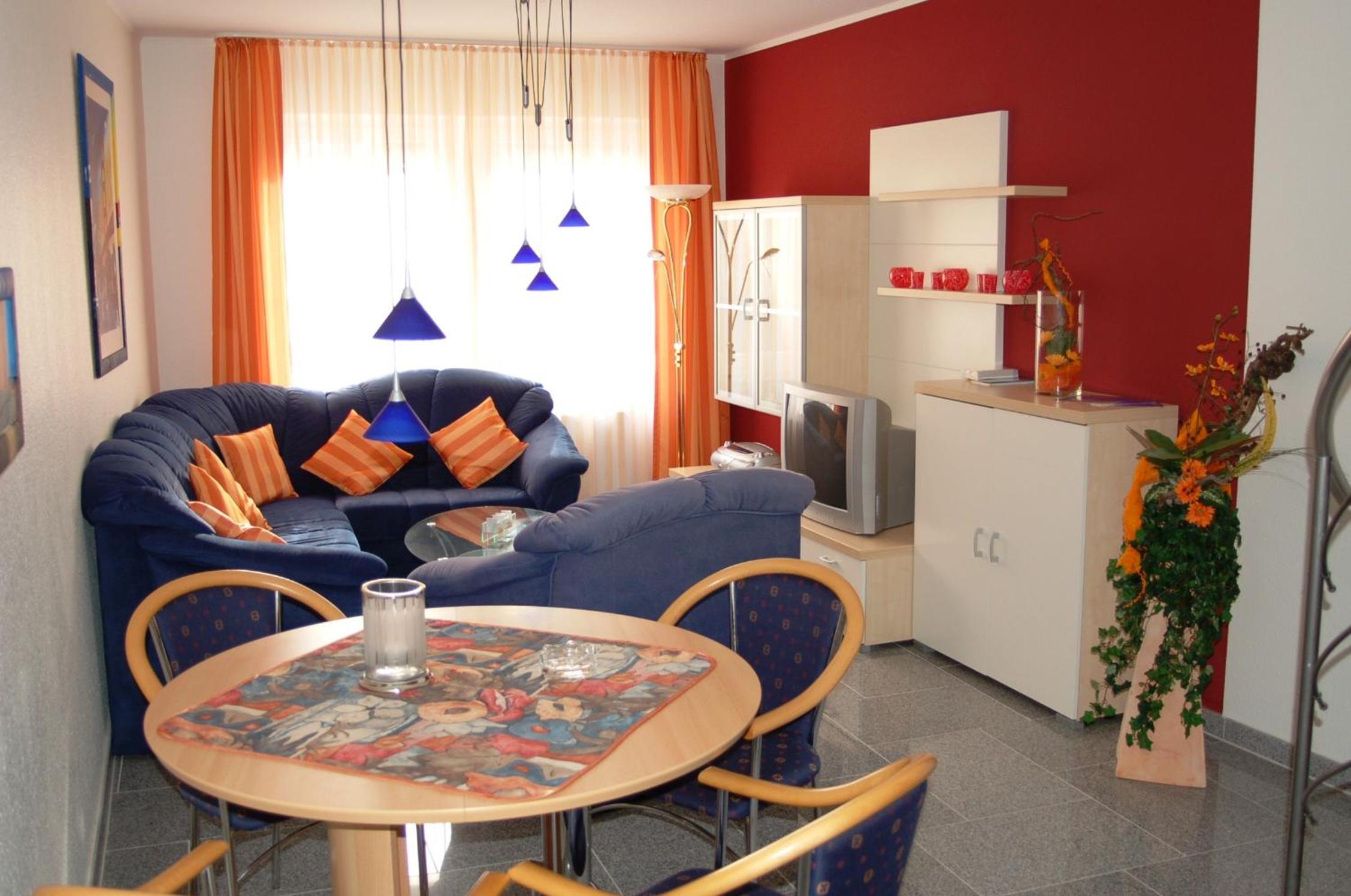 One-Bedroom Apartment - Photo 13
