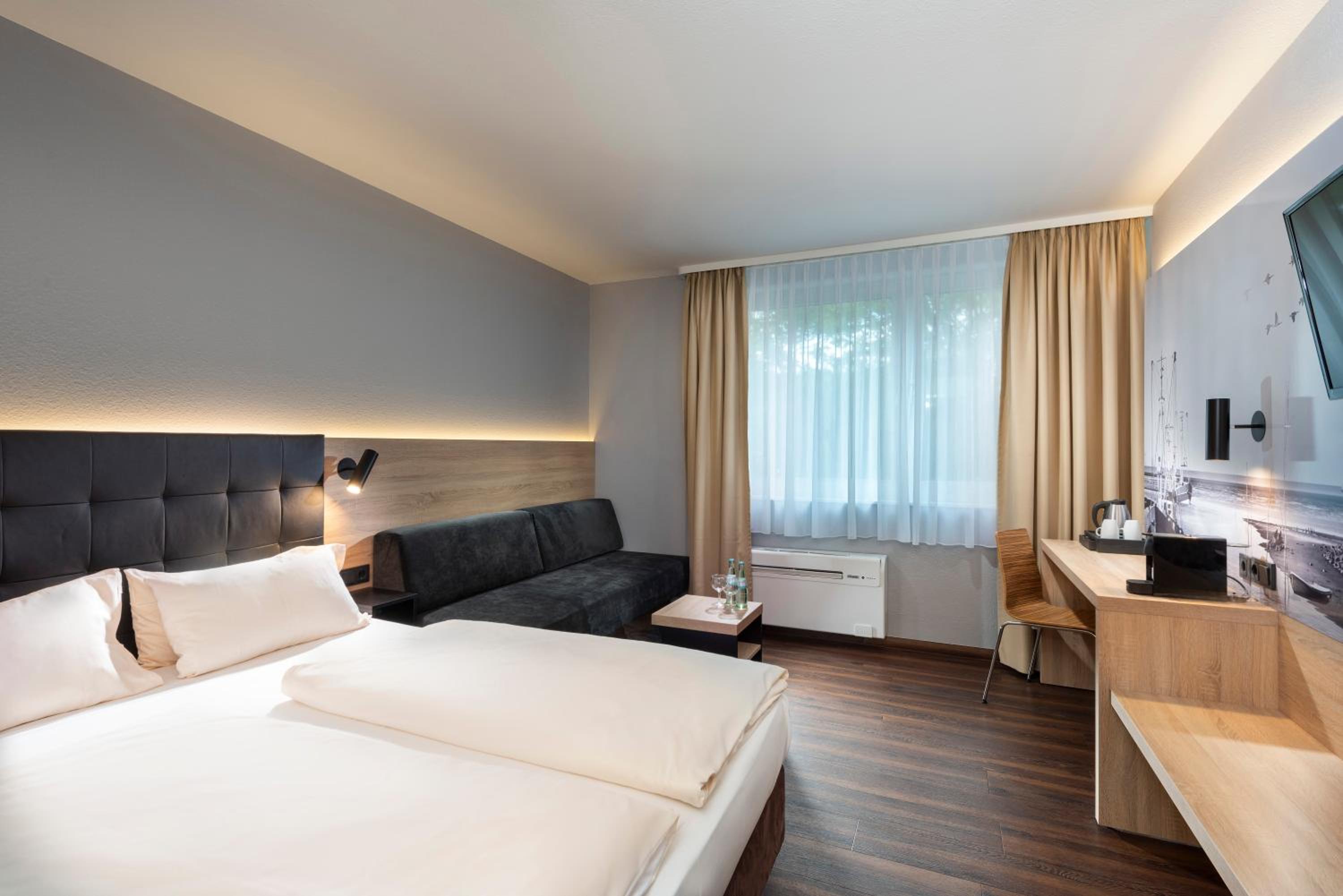 Business Double Room - Photo 4