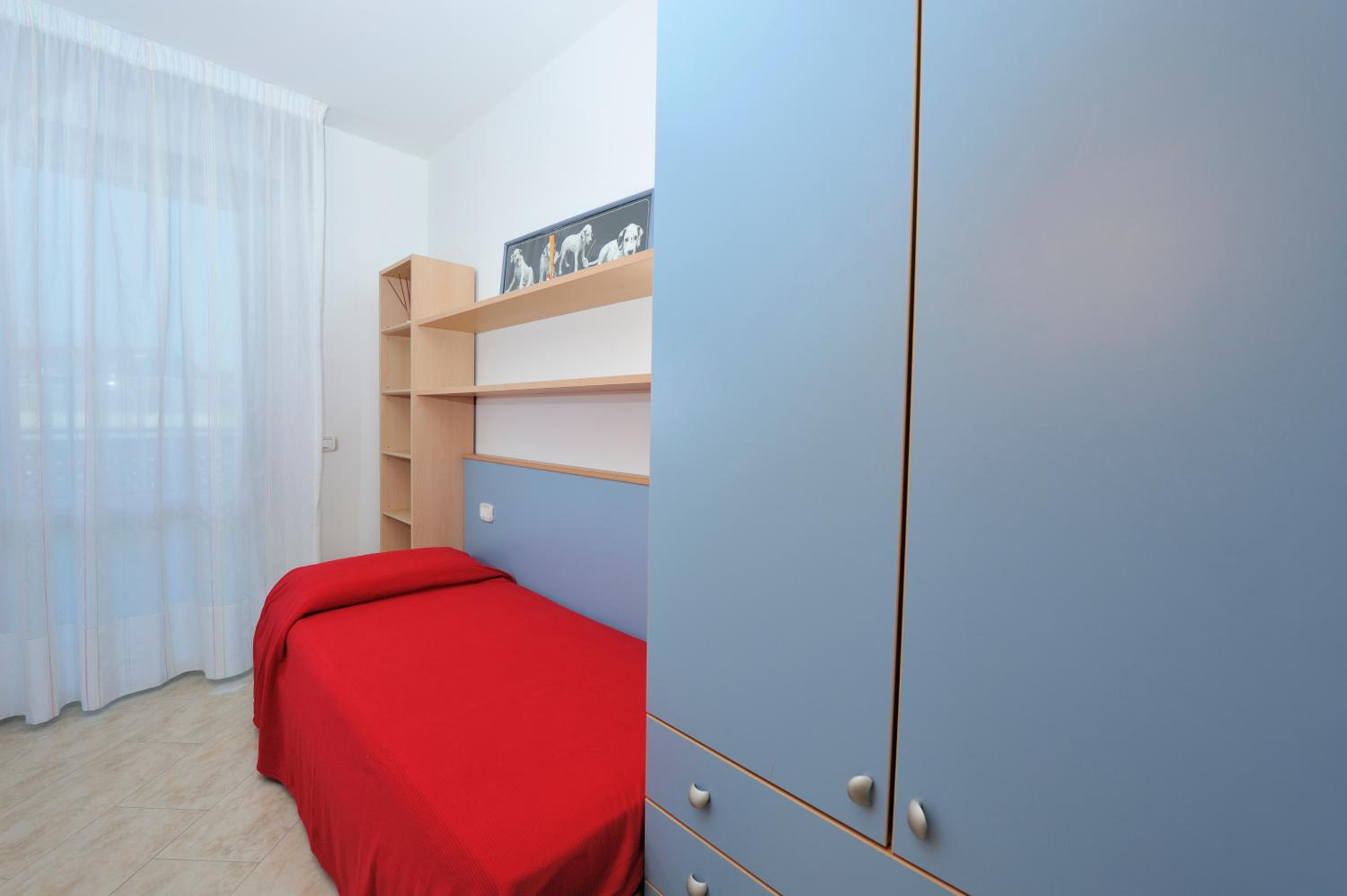 Two-Bedroom Apartment photo 2