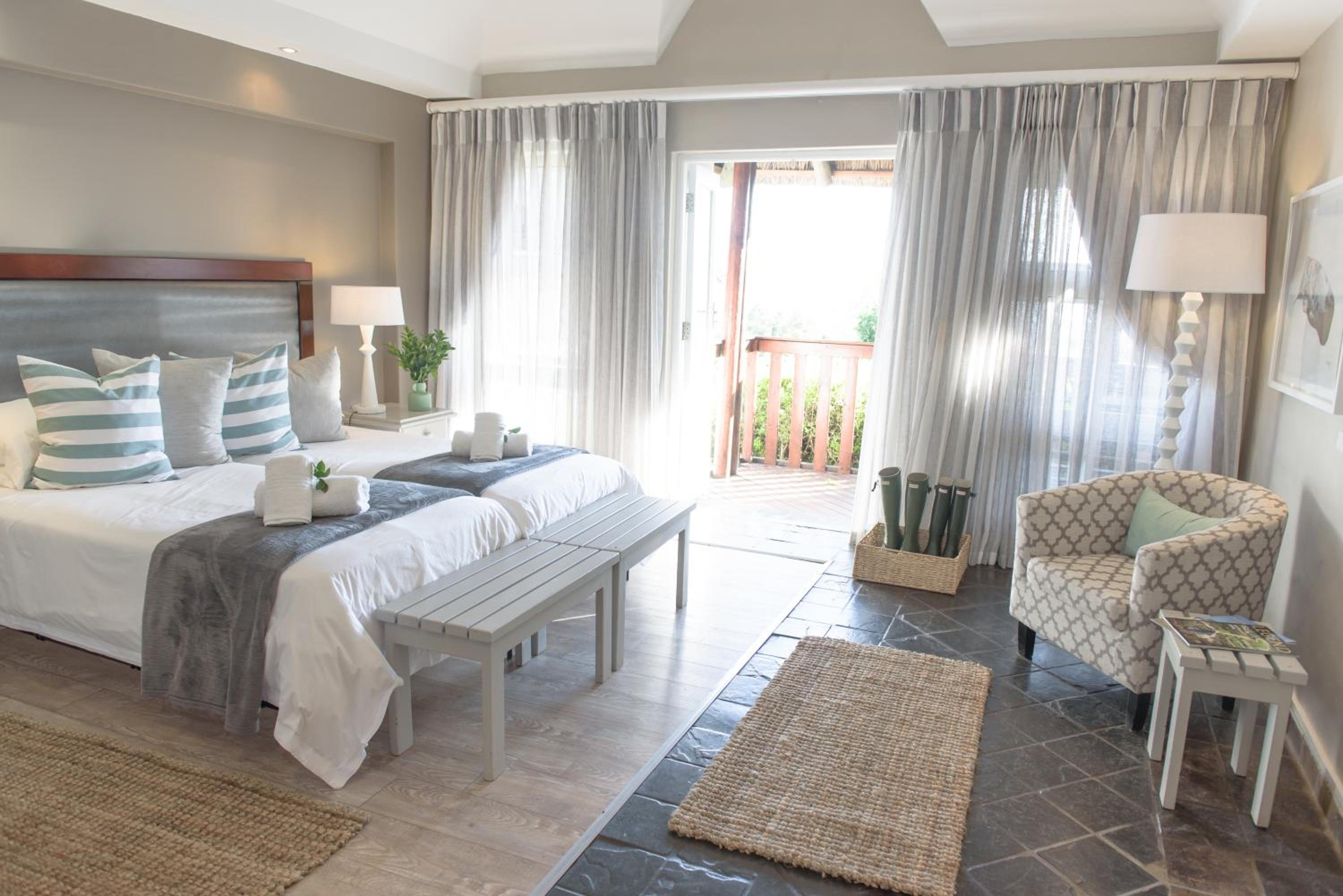 Twin Room - Photo 2