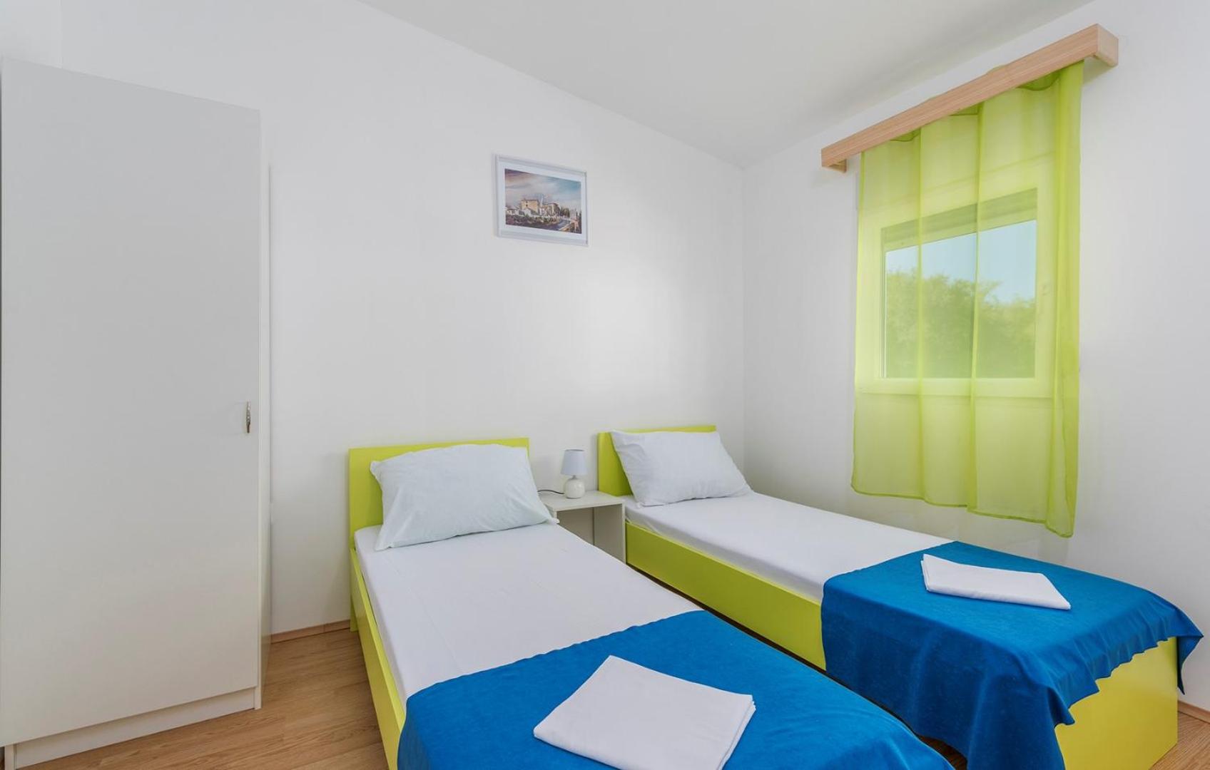 Three-Bedroom House photo 2