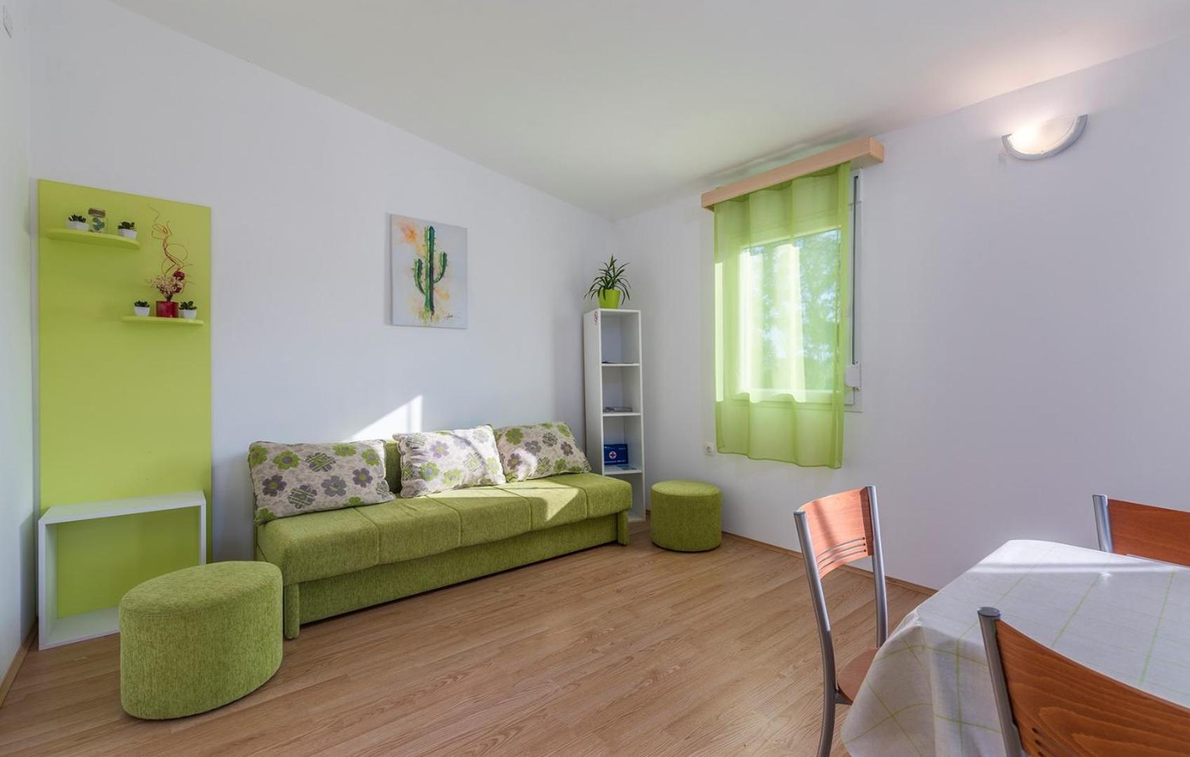 Two-Bedroom Bungalow photo 1