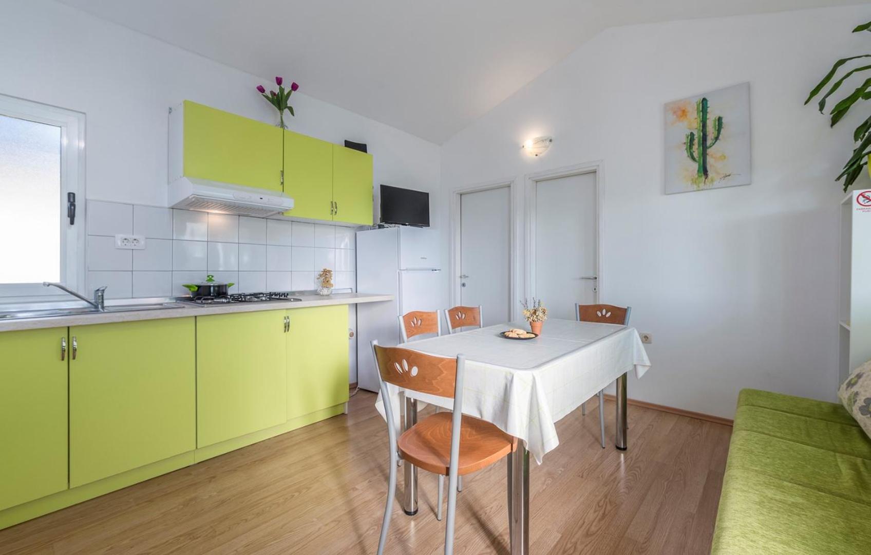 Two-Bedroom House photo 3
