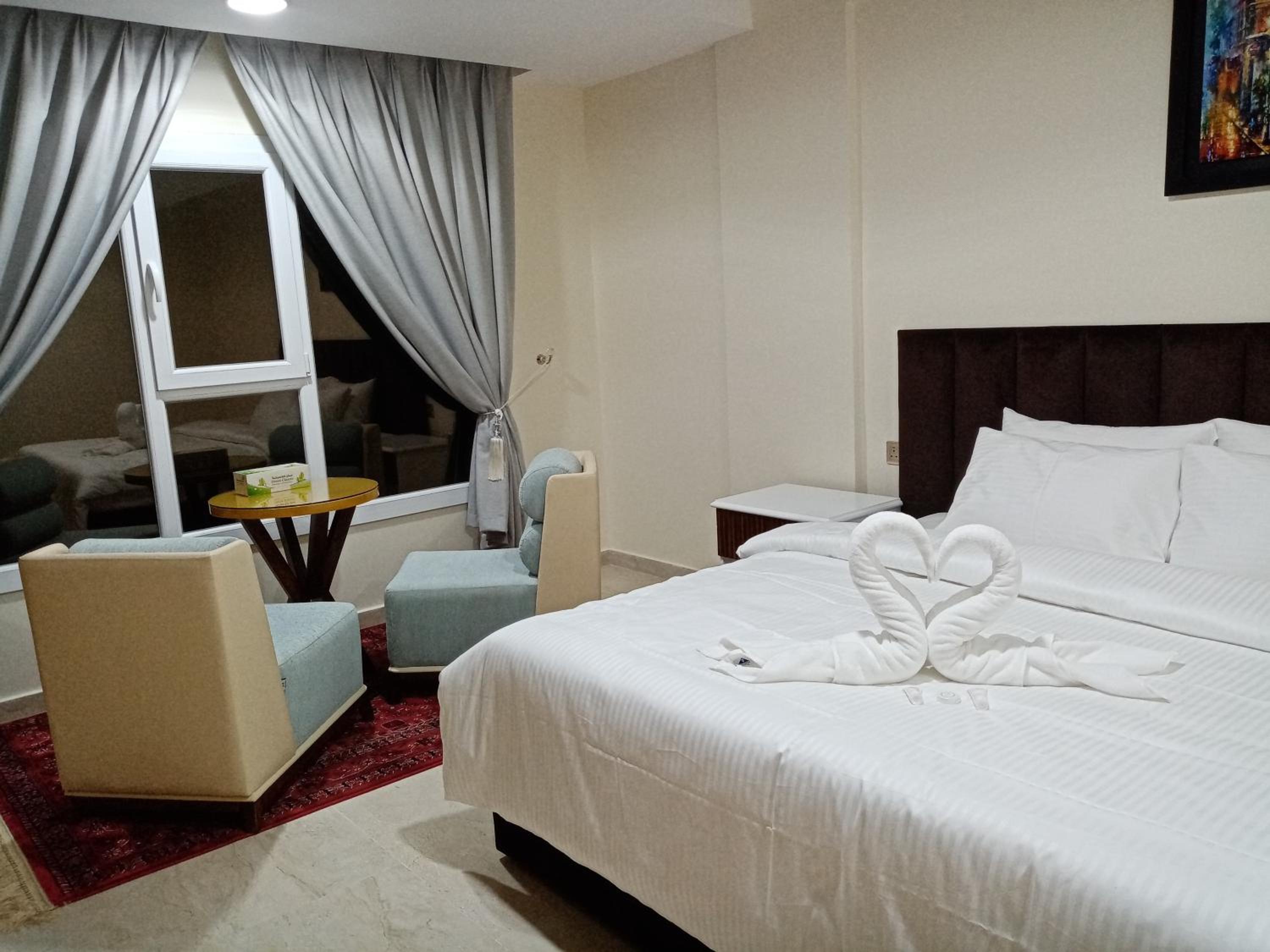 King Room with Sea View - Photo 3