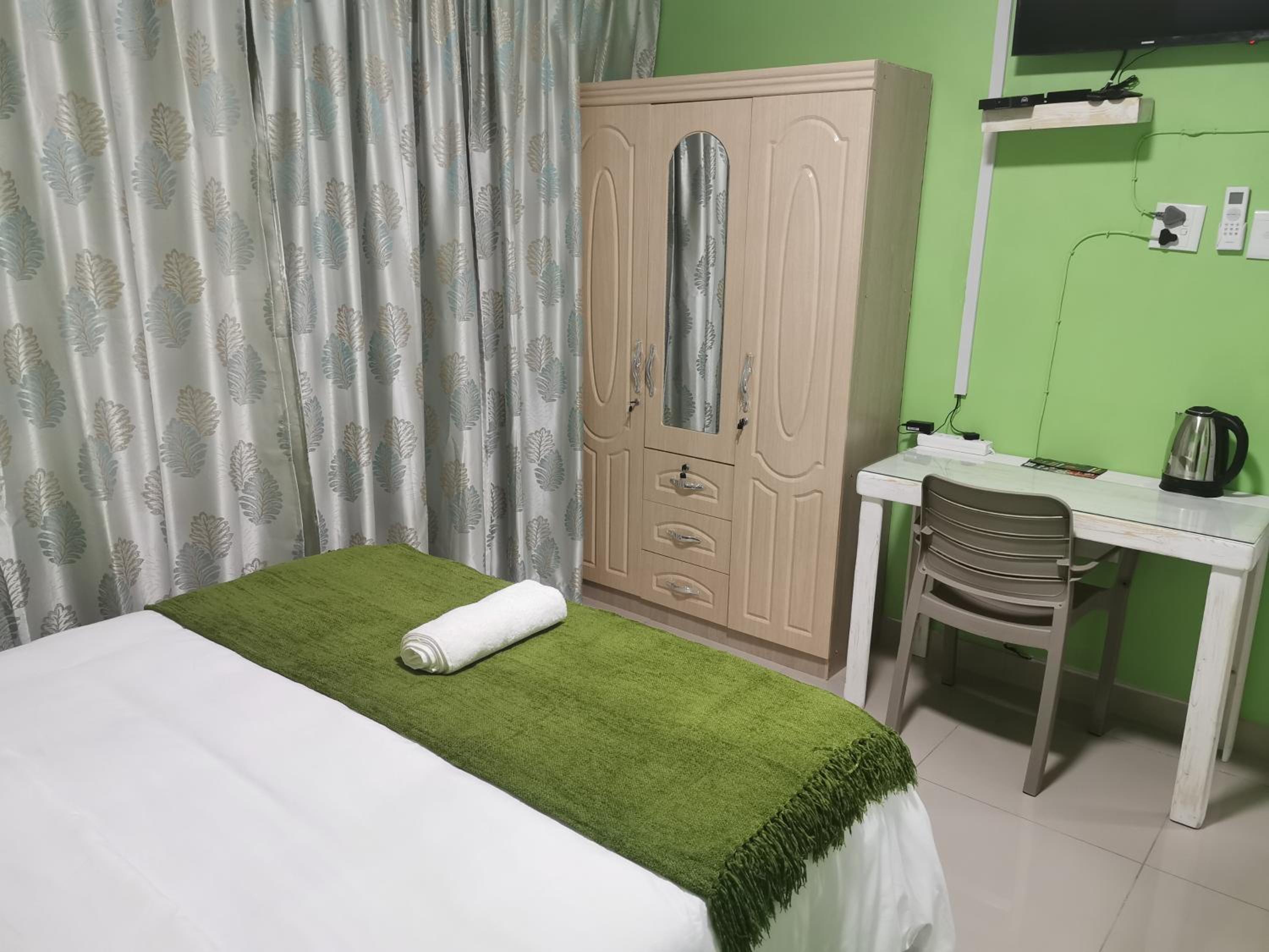 Double Room - Disability Access - Photo 22