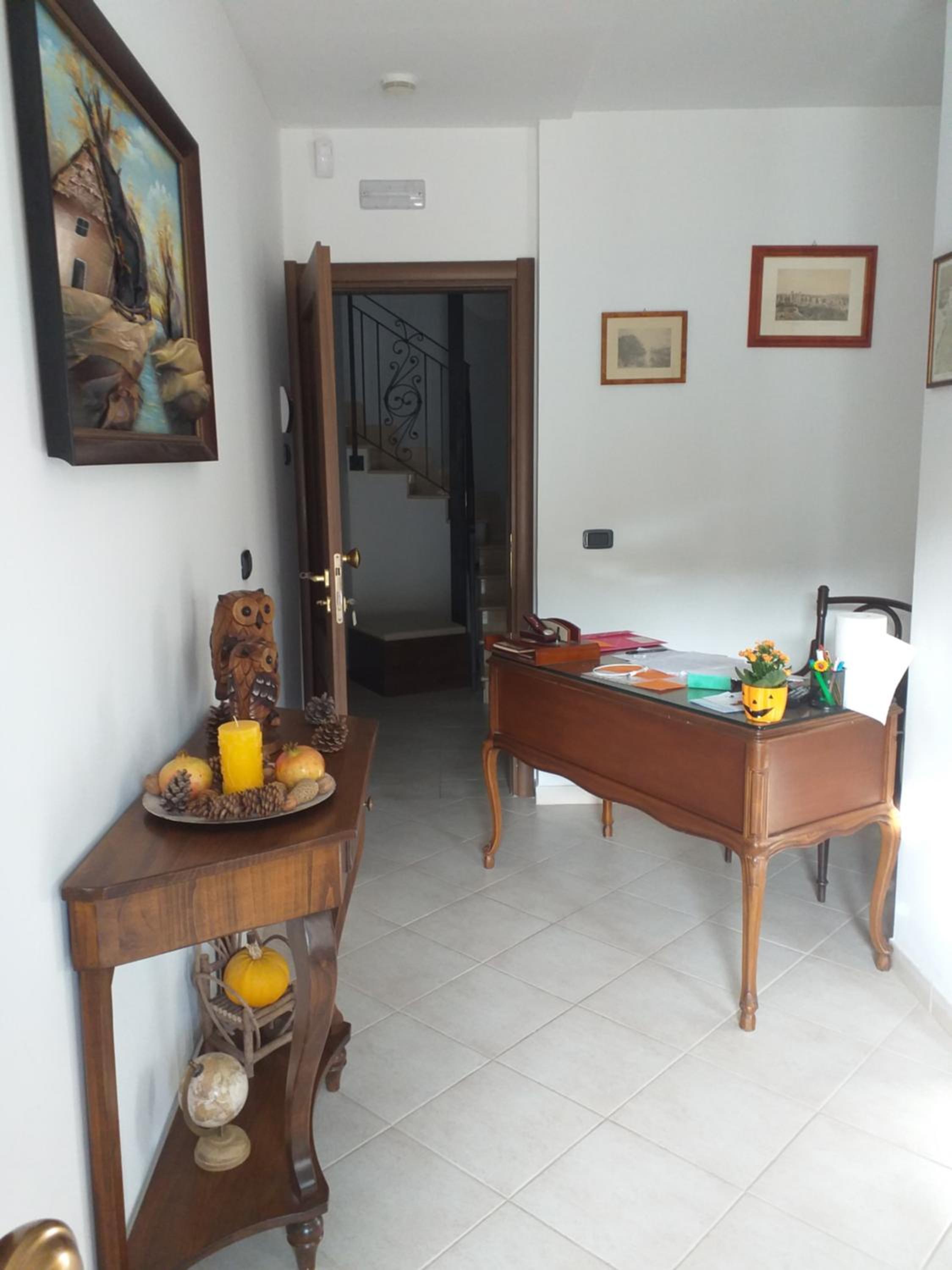 Double Room - Photo 2