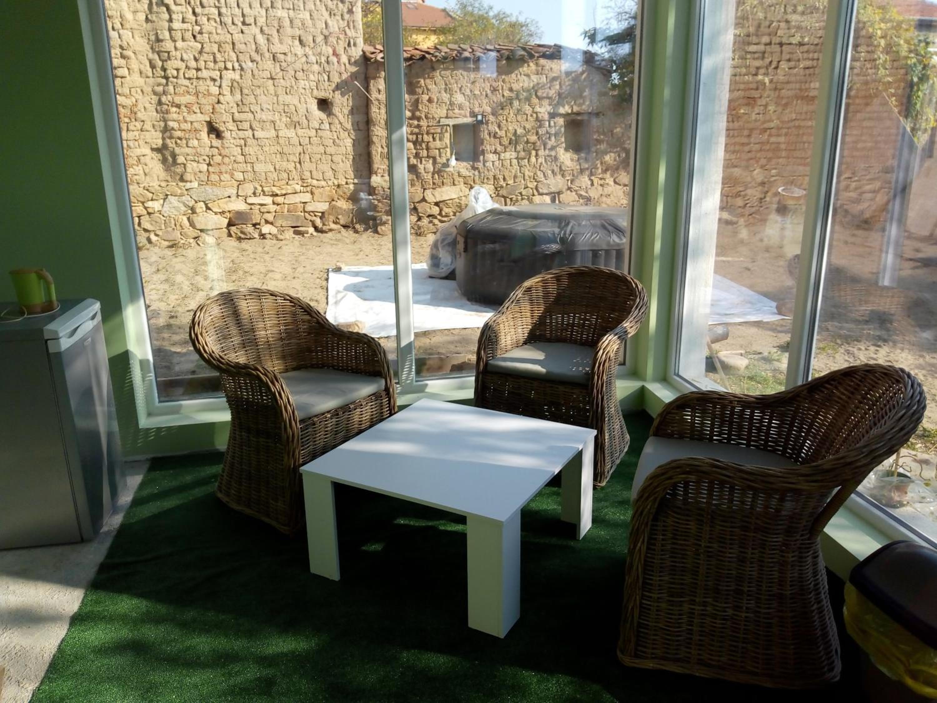 Two-Bedroom Apartment - Photo 12