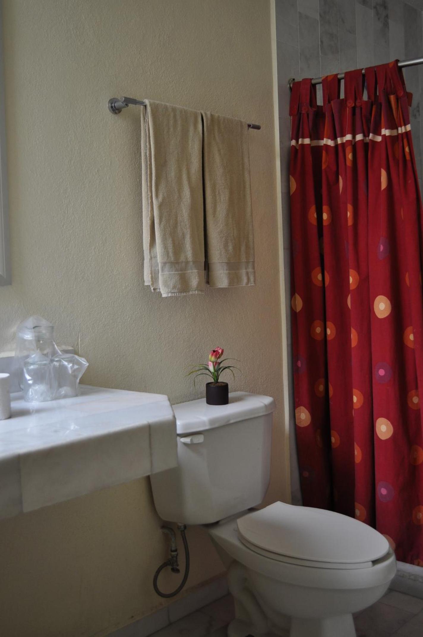 Quadruple Room - Photo 5