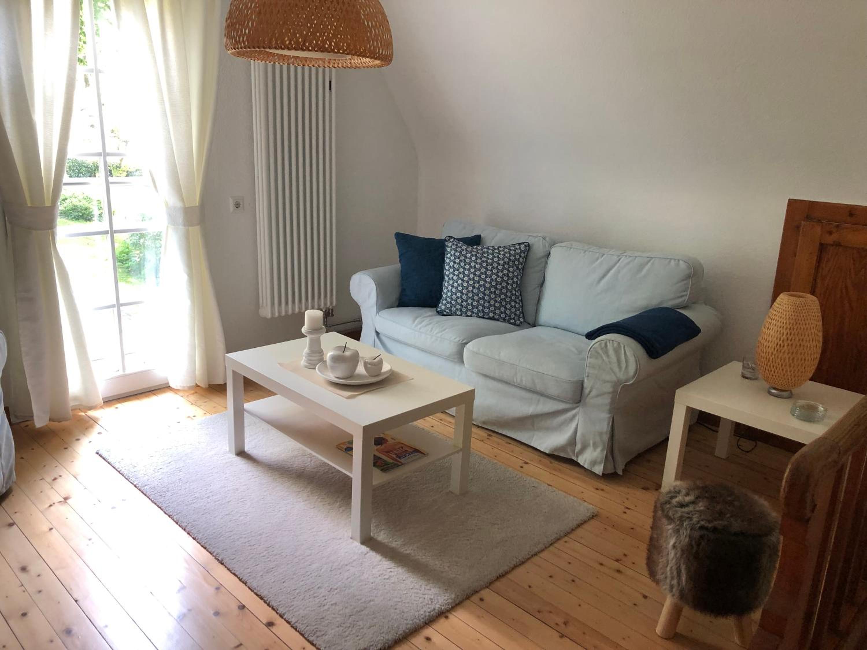 One-Bedroom Apartment with Garden View photo 3