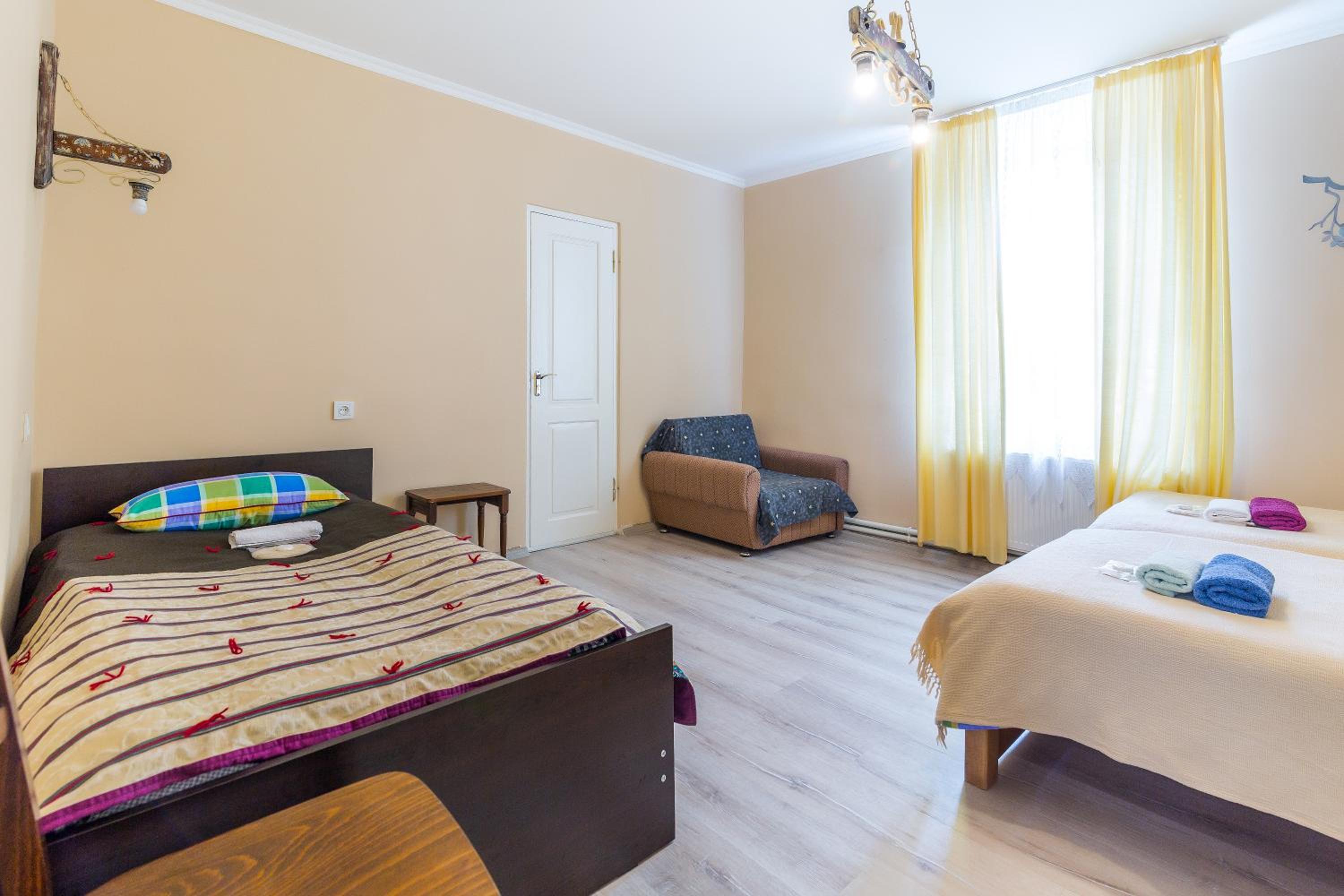 Deluxe Double Room with Bath photo 2