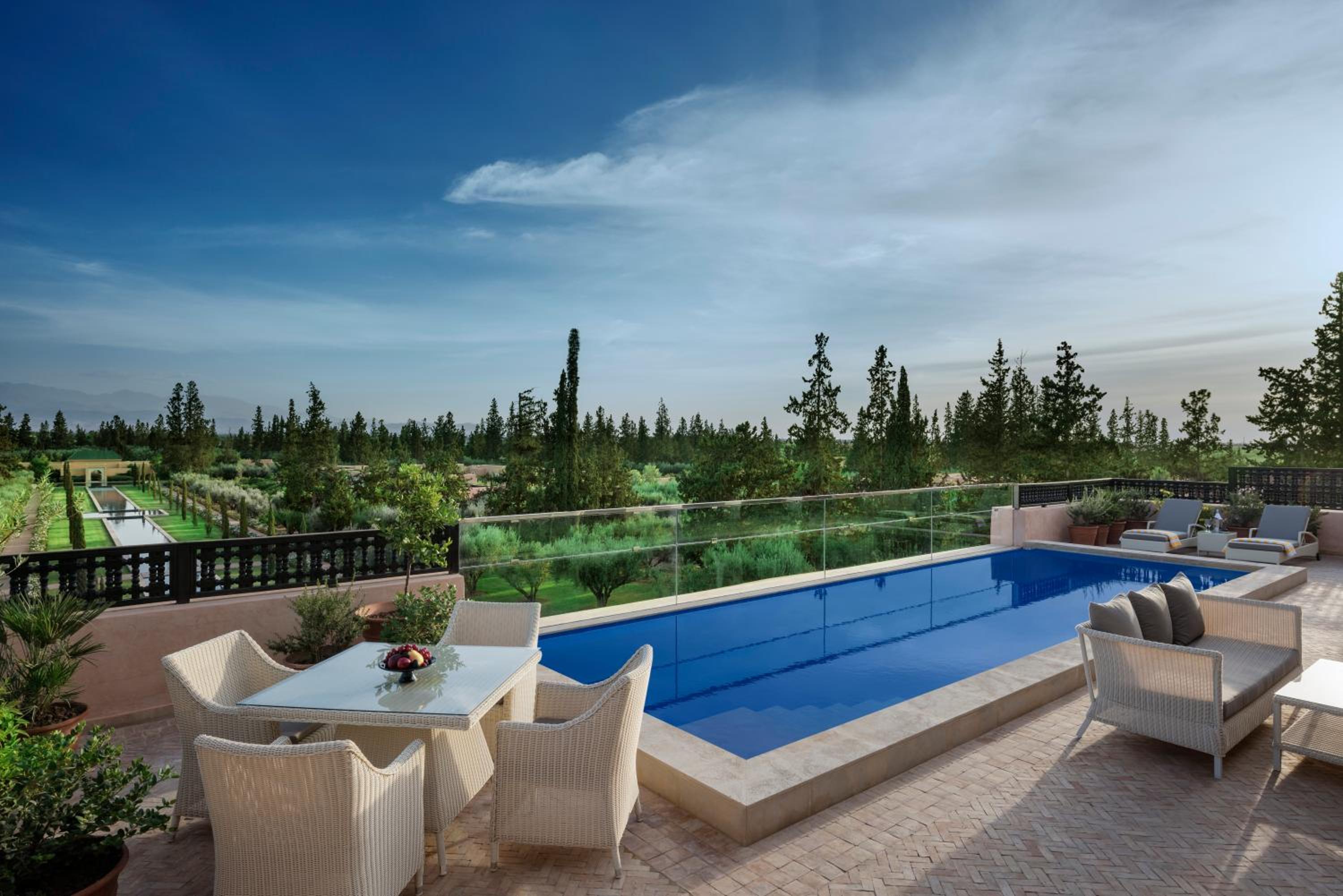 Royal Suite with Private Pool (Non Smoking) photo 3