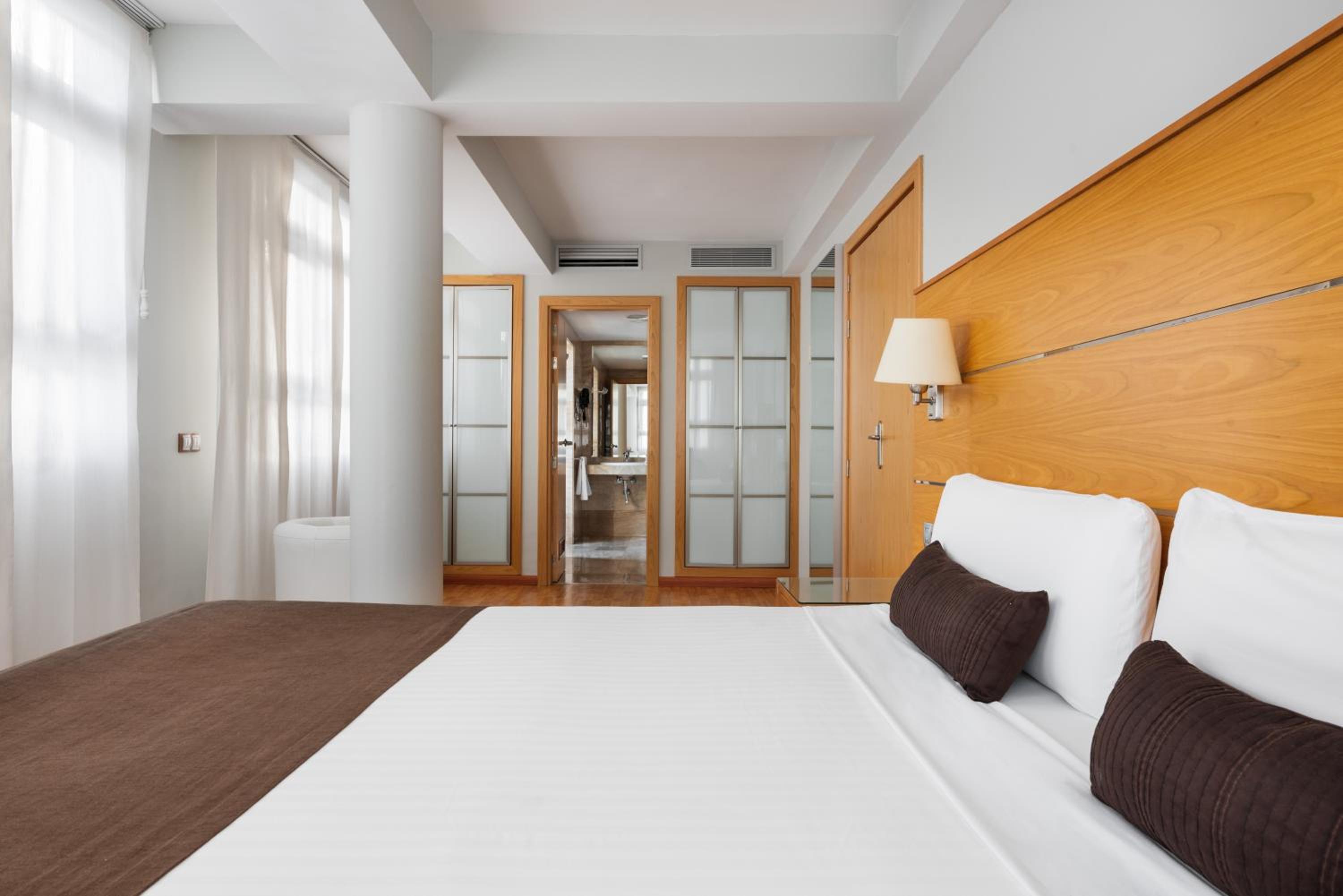 Junior Suite - Photo 9