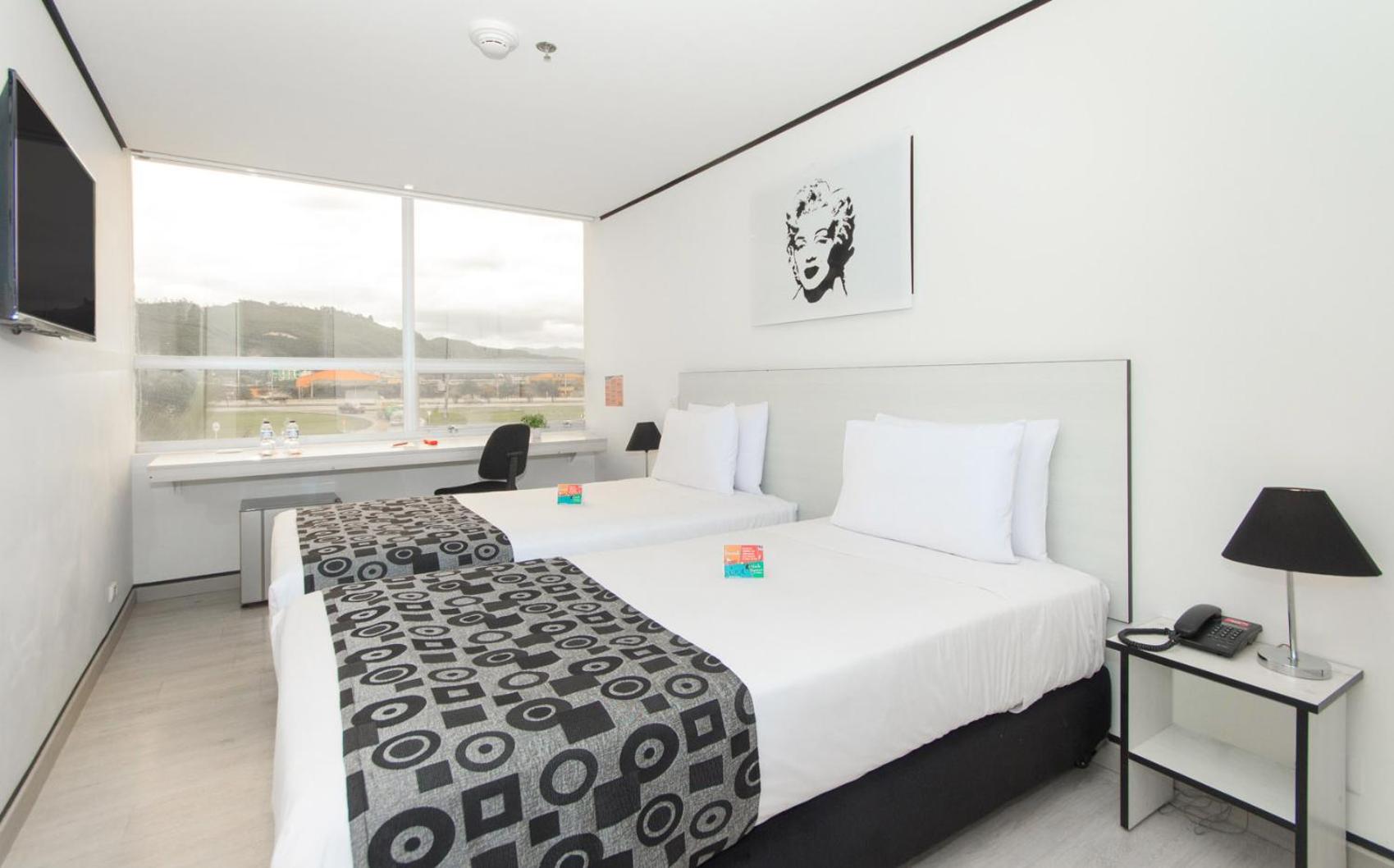 Standard Double Room photo 2