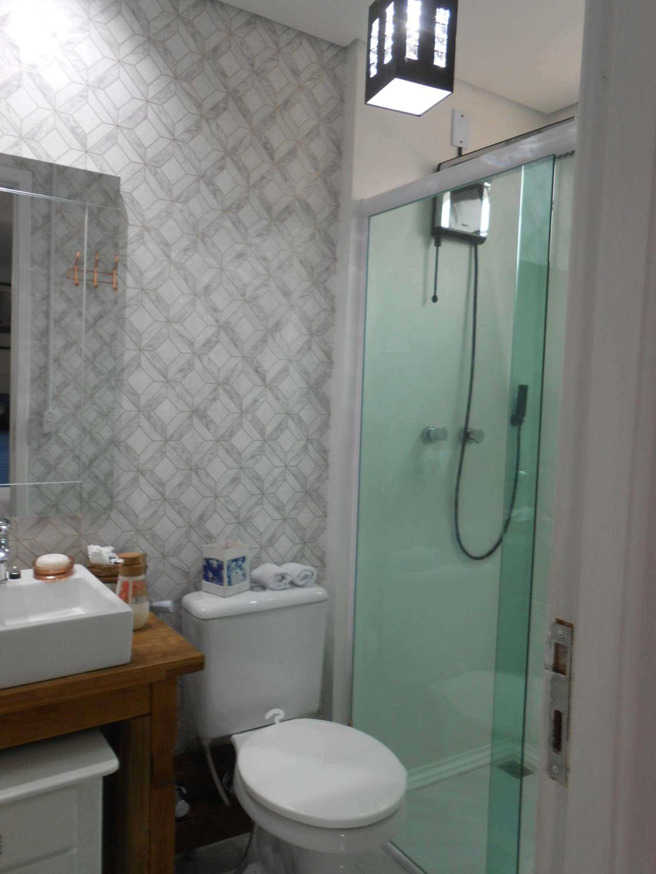 Suite with Balcony - Photo 13