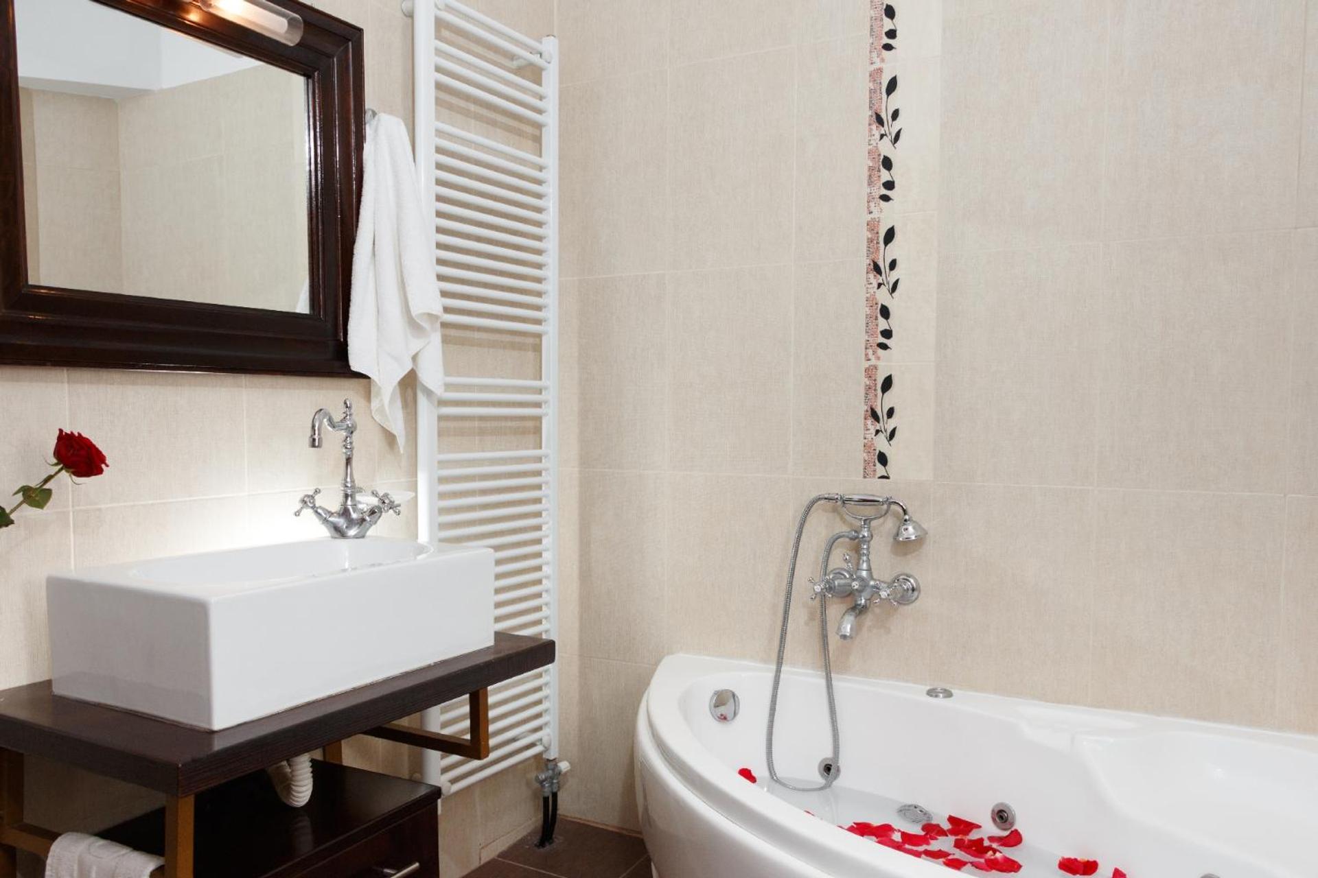 Family Suite - Photo 22