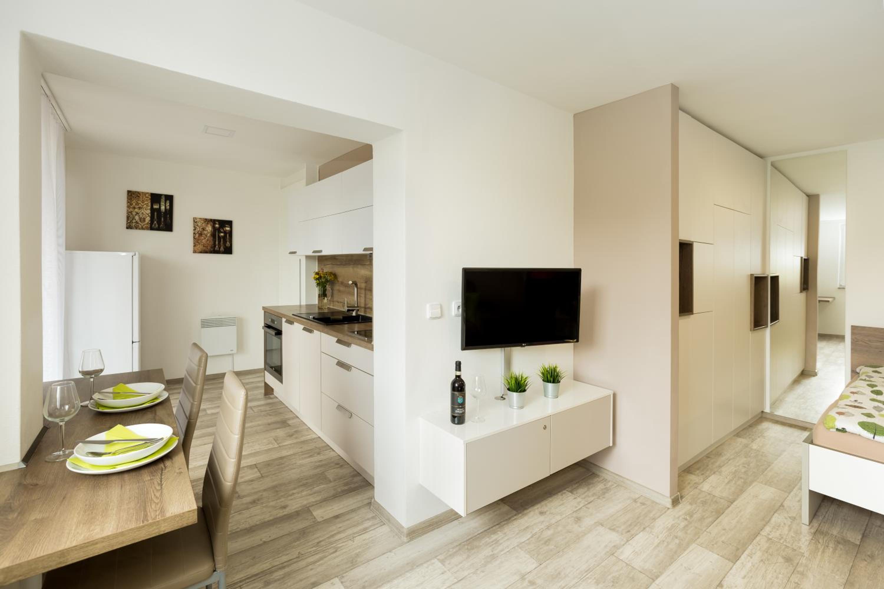 Apartment with Terrace photo 1