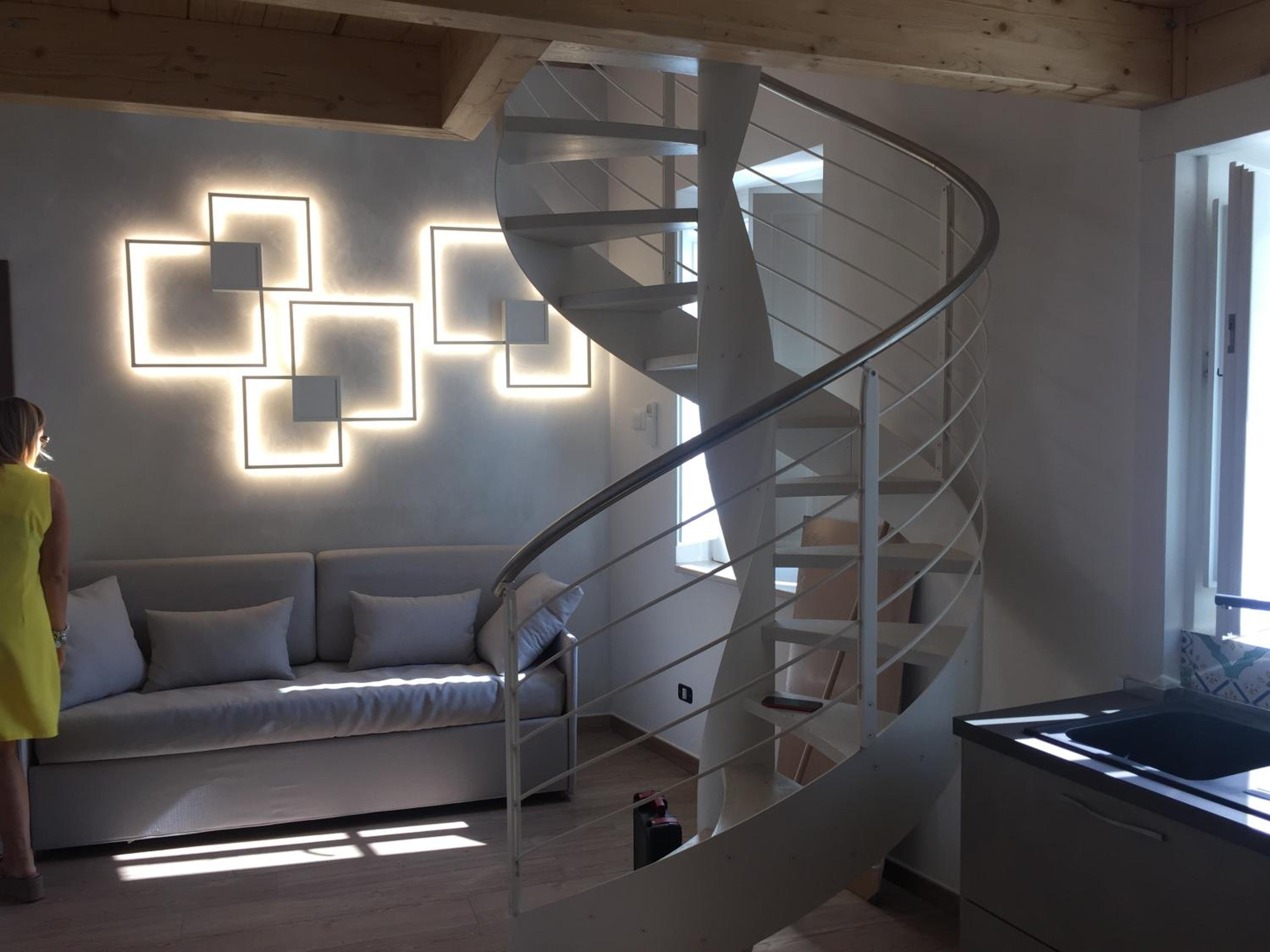Two-Bedroom House - Photo 2