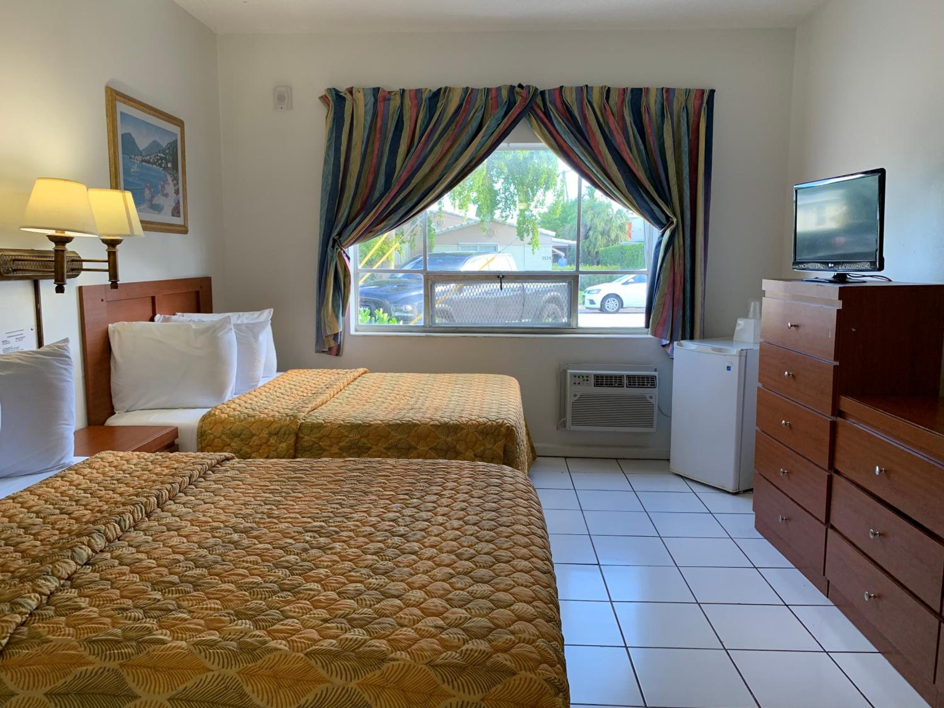 Double Room - Photo 3