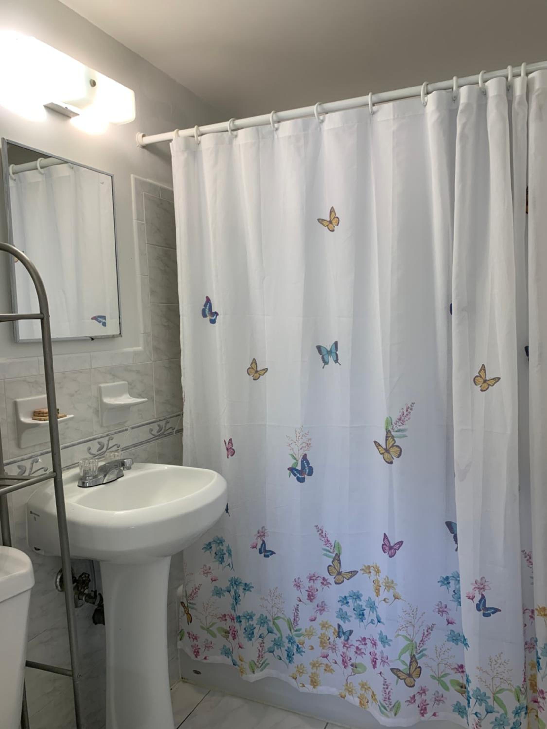 Double Room - Photo 8