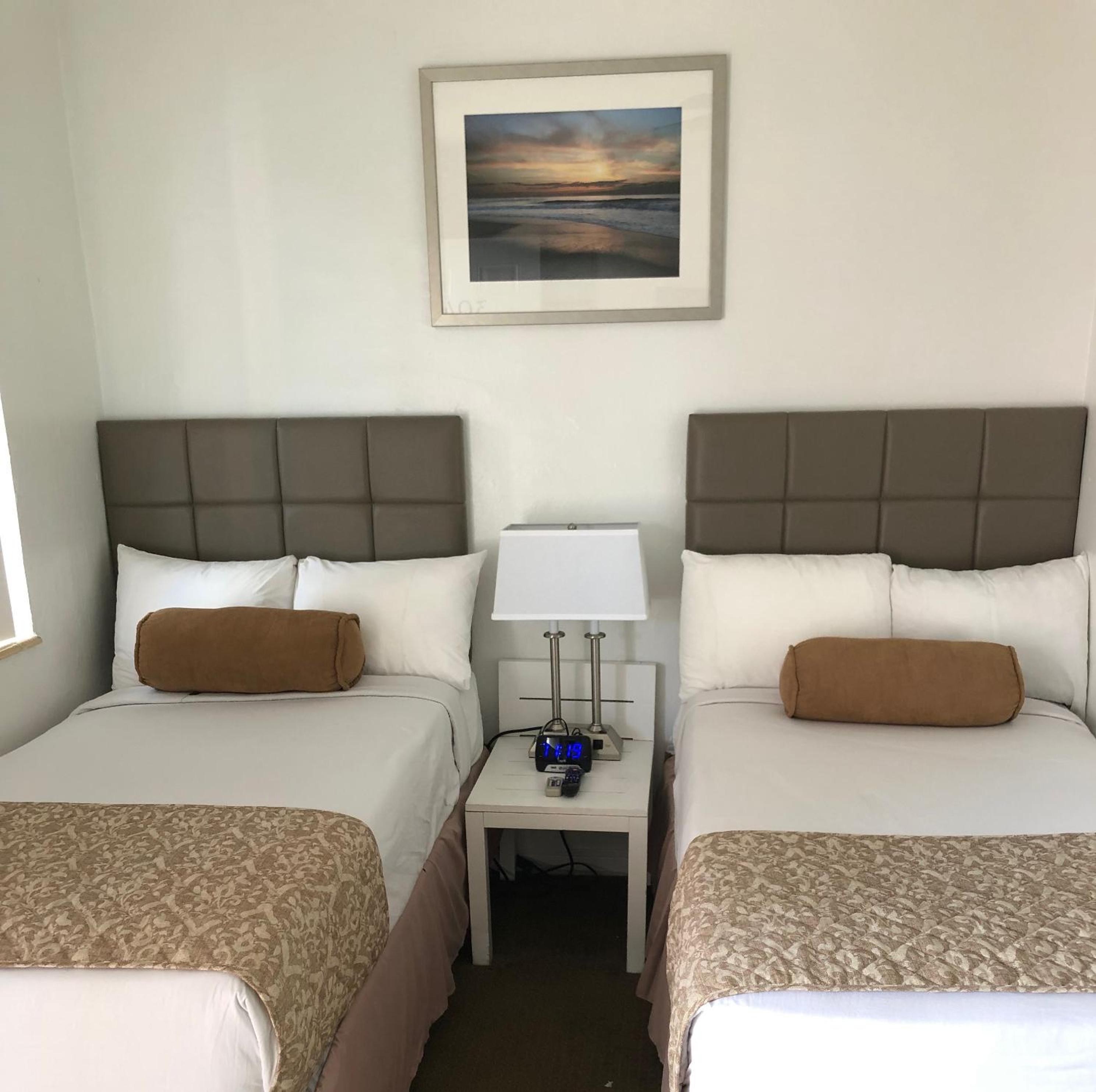 Studio two beds - Free Parking - Photo 1