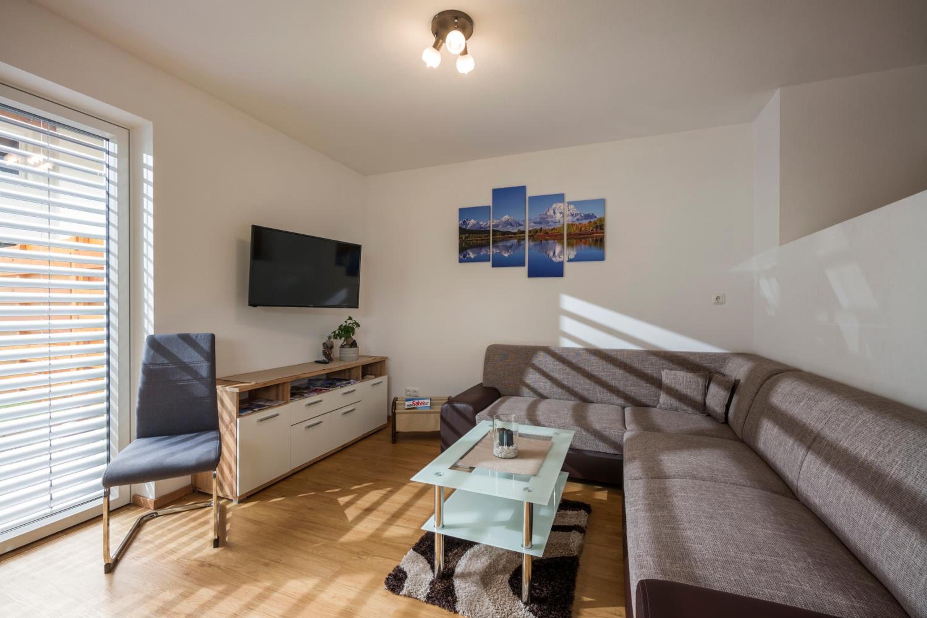 Apartment - Split Level photo 1