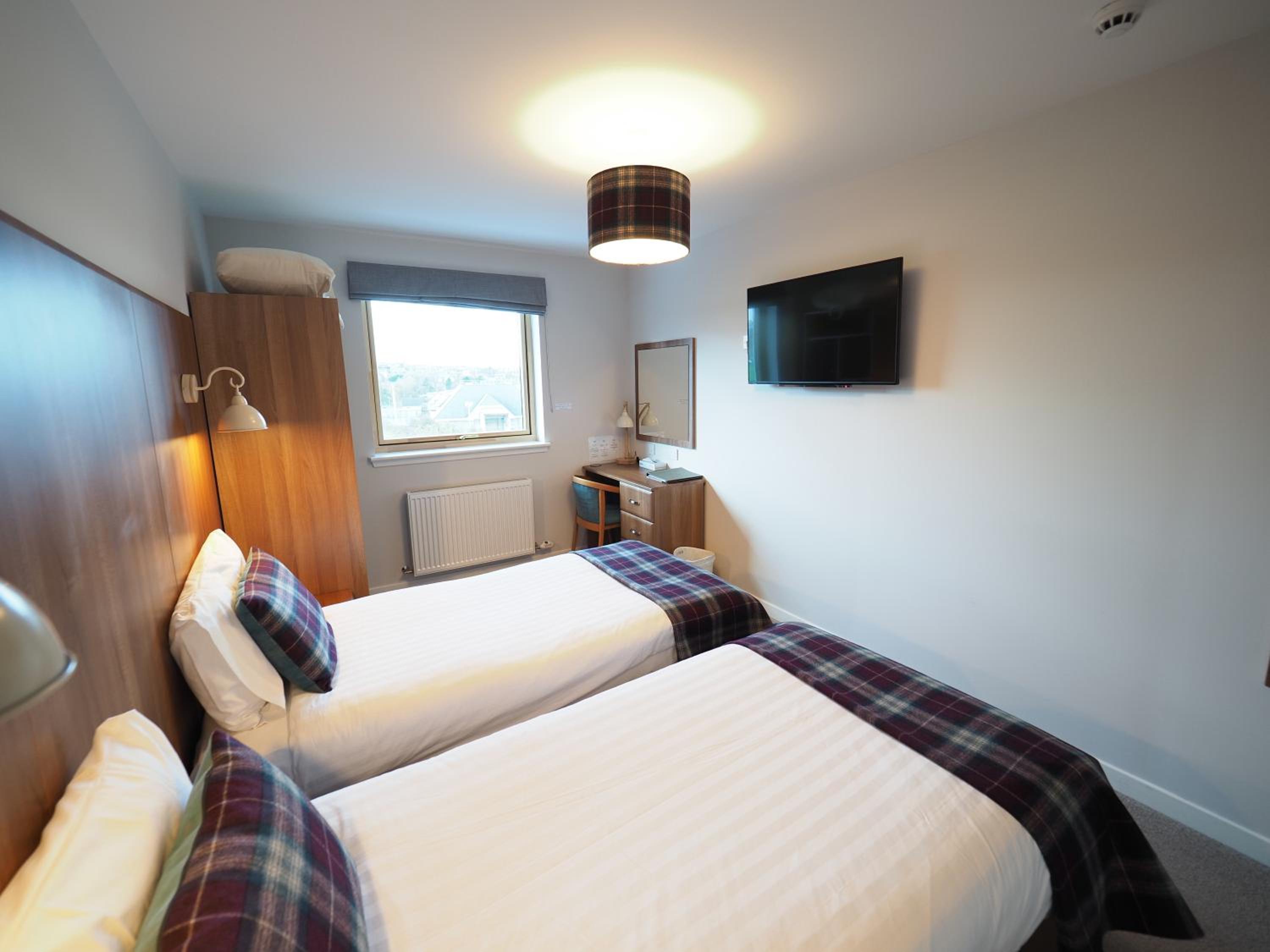 Double or Twin Room - Photo 2