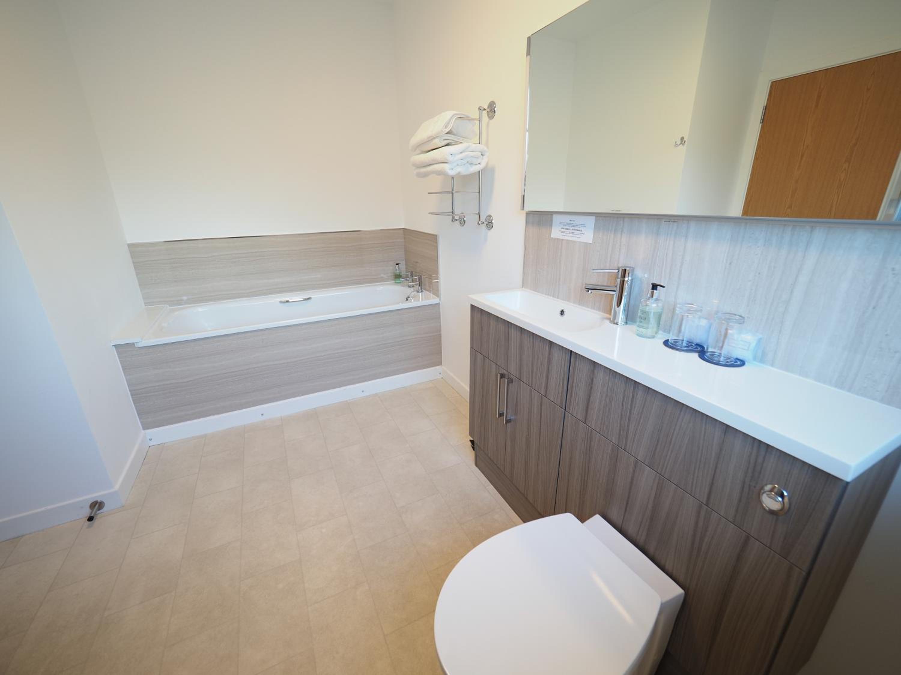 Standard Double Room - Photo 4