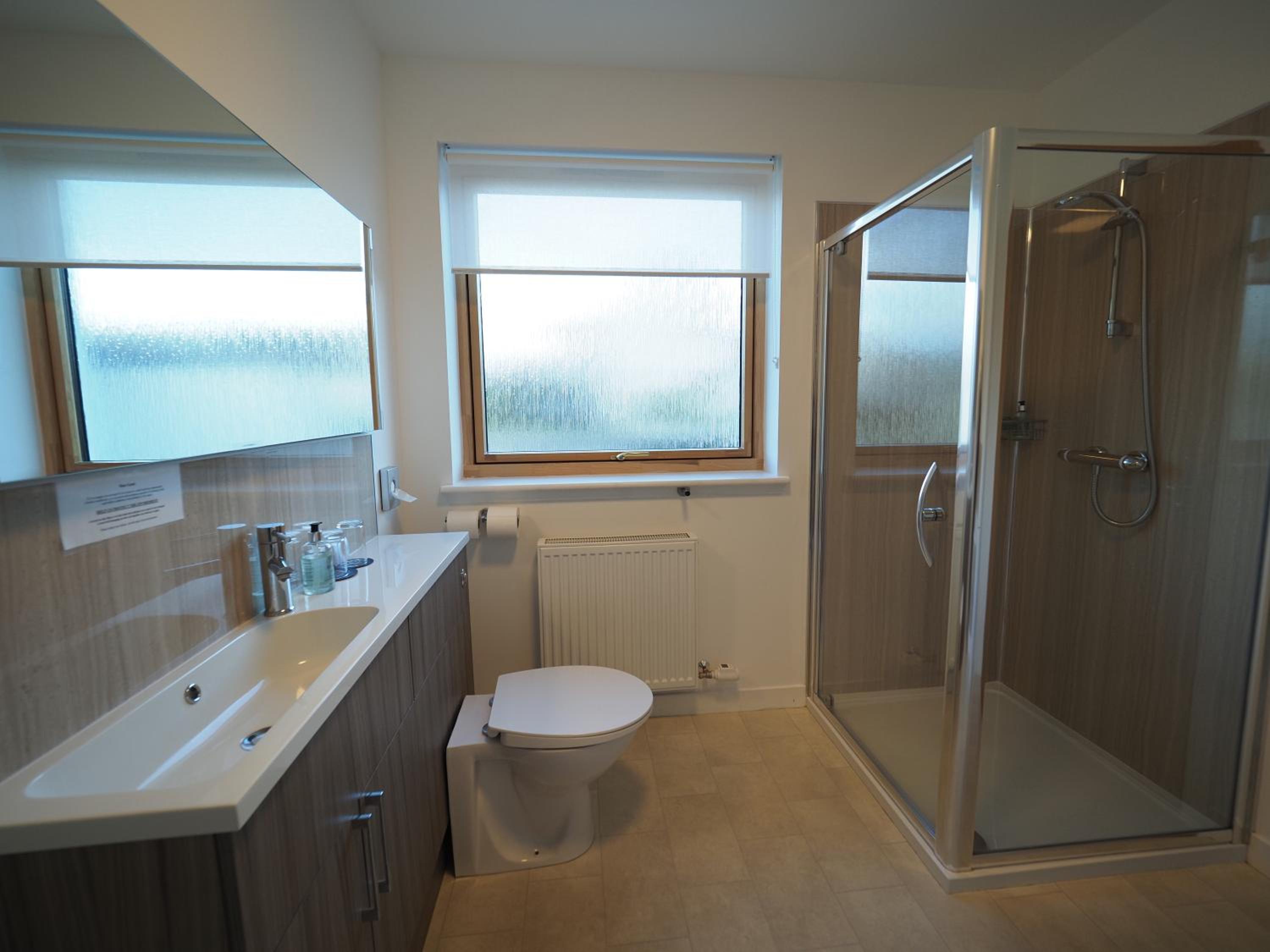 Standard Double Room - Photo 2