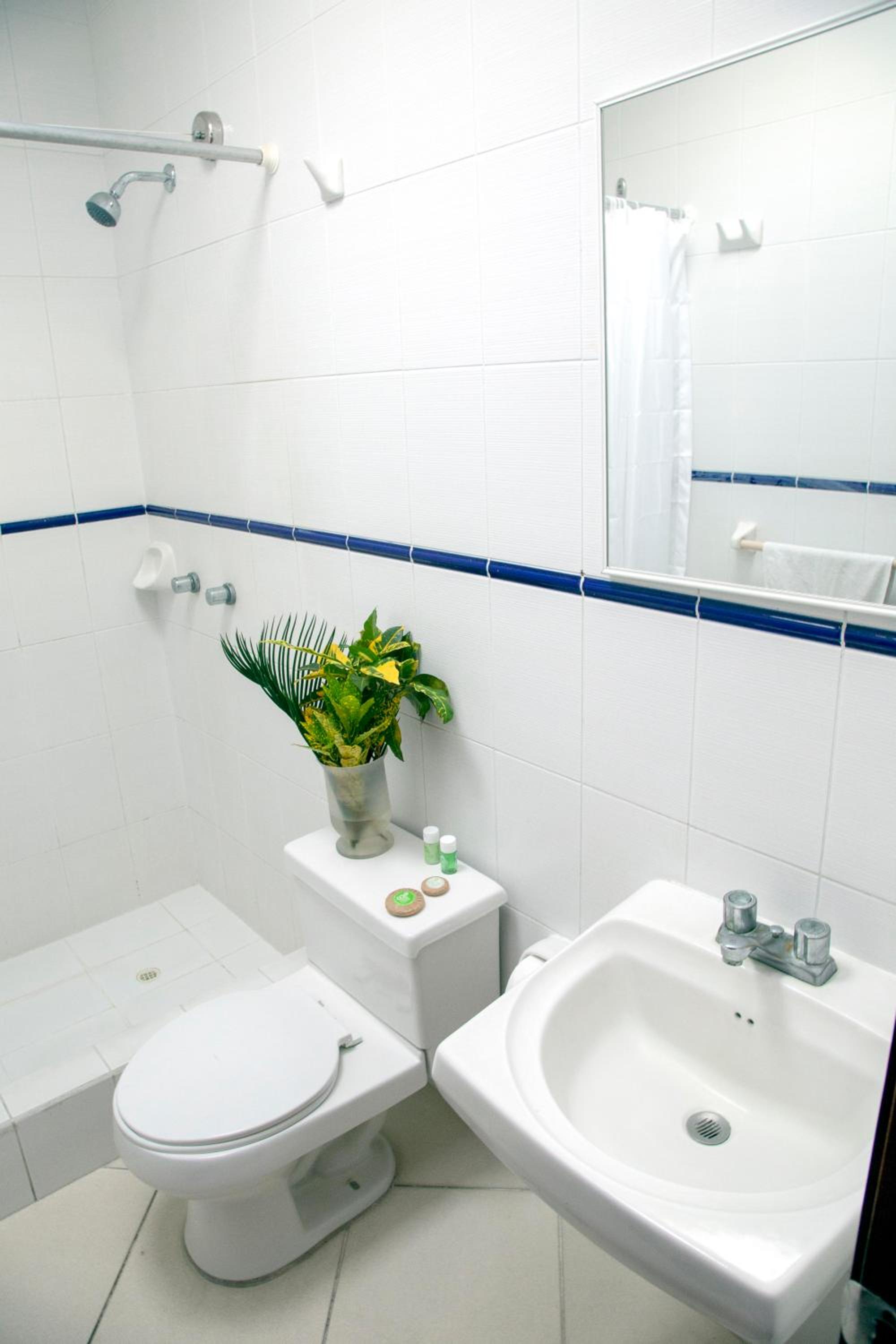 Apartment photo 2
