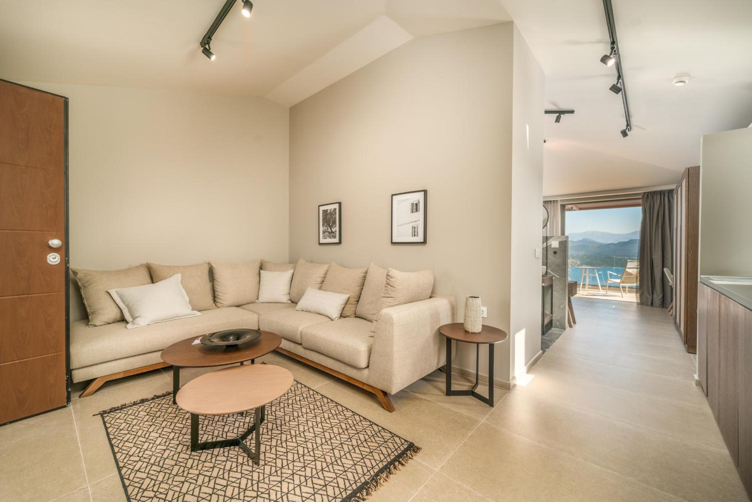 Penthouse Suite with Sea View photo 3
