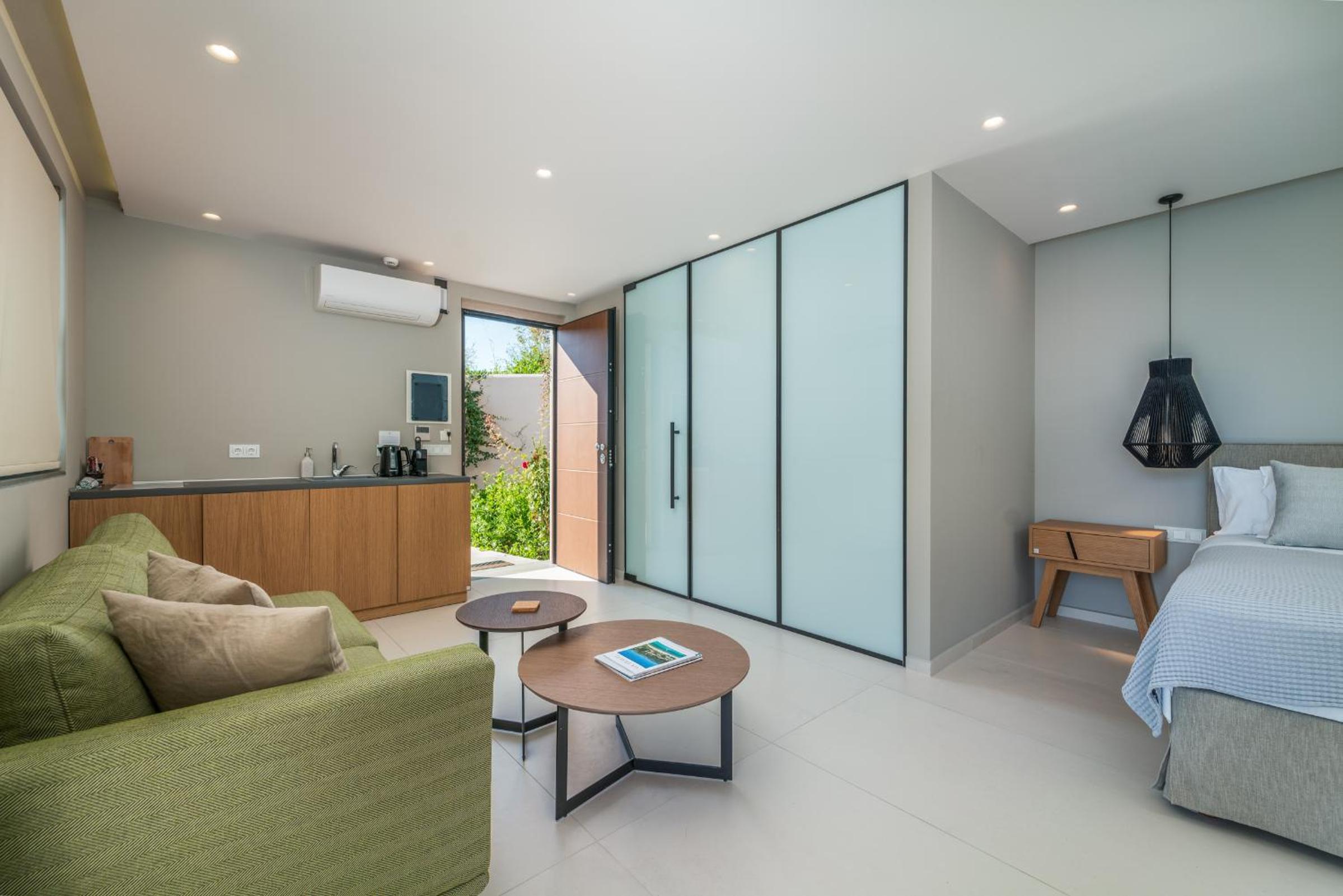 Junior Suite with Sea View photo 1