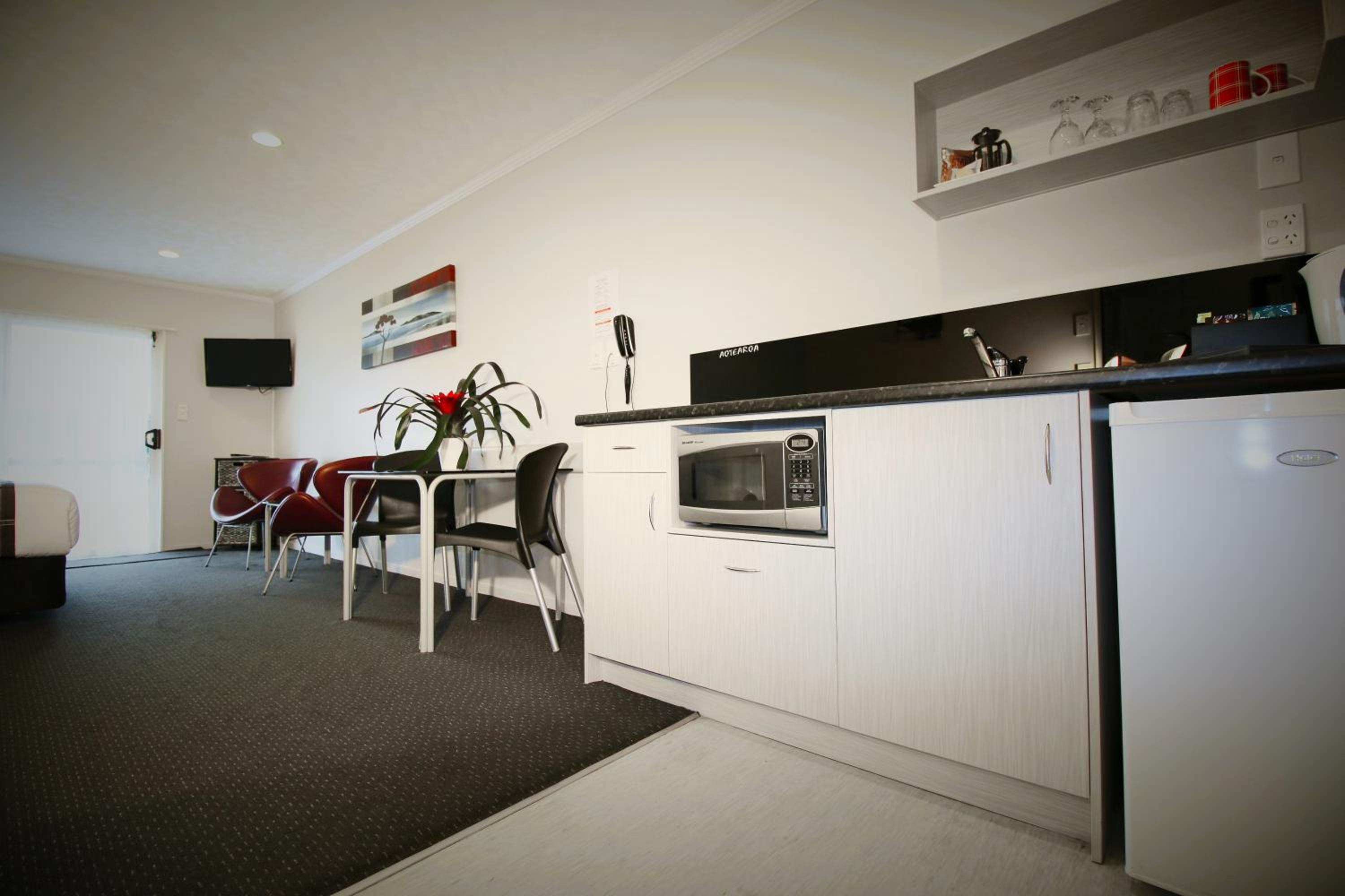 Executive Studio - Wheel Chair Access - Photo 17