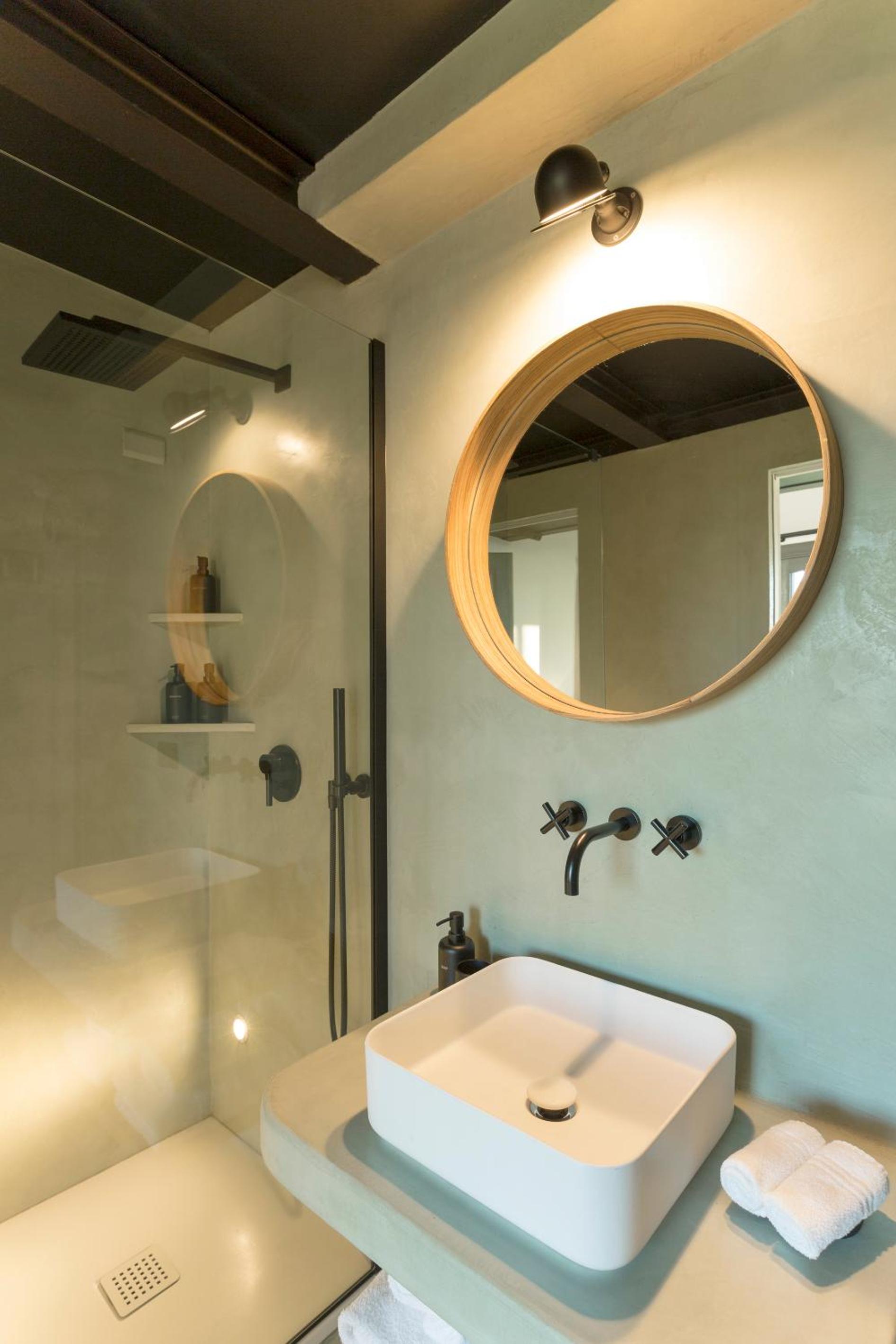 Duplex Suite - Photo 6