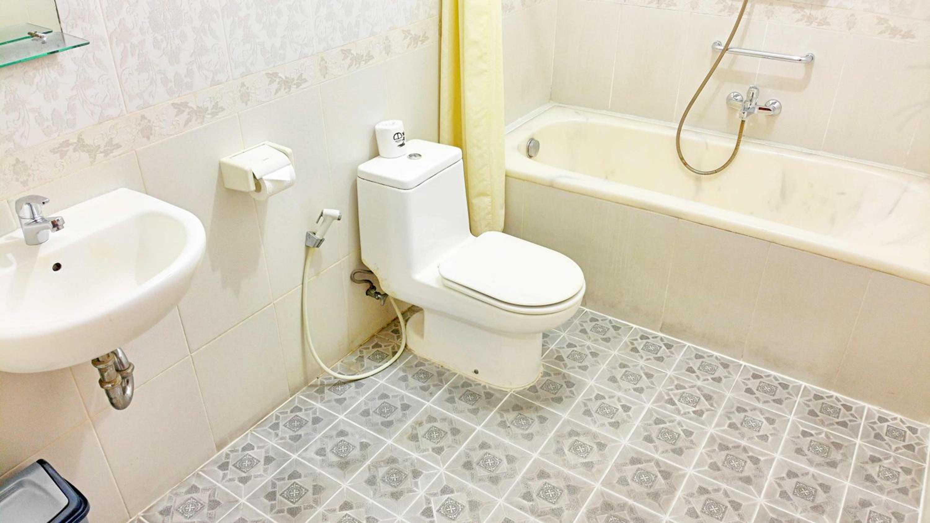Deluxe Triple Room - Photo 13