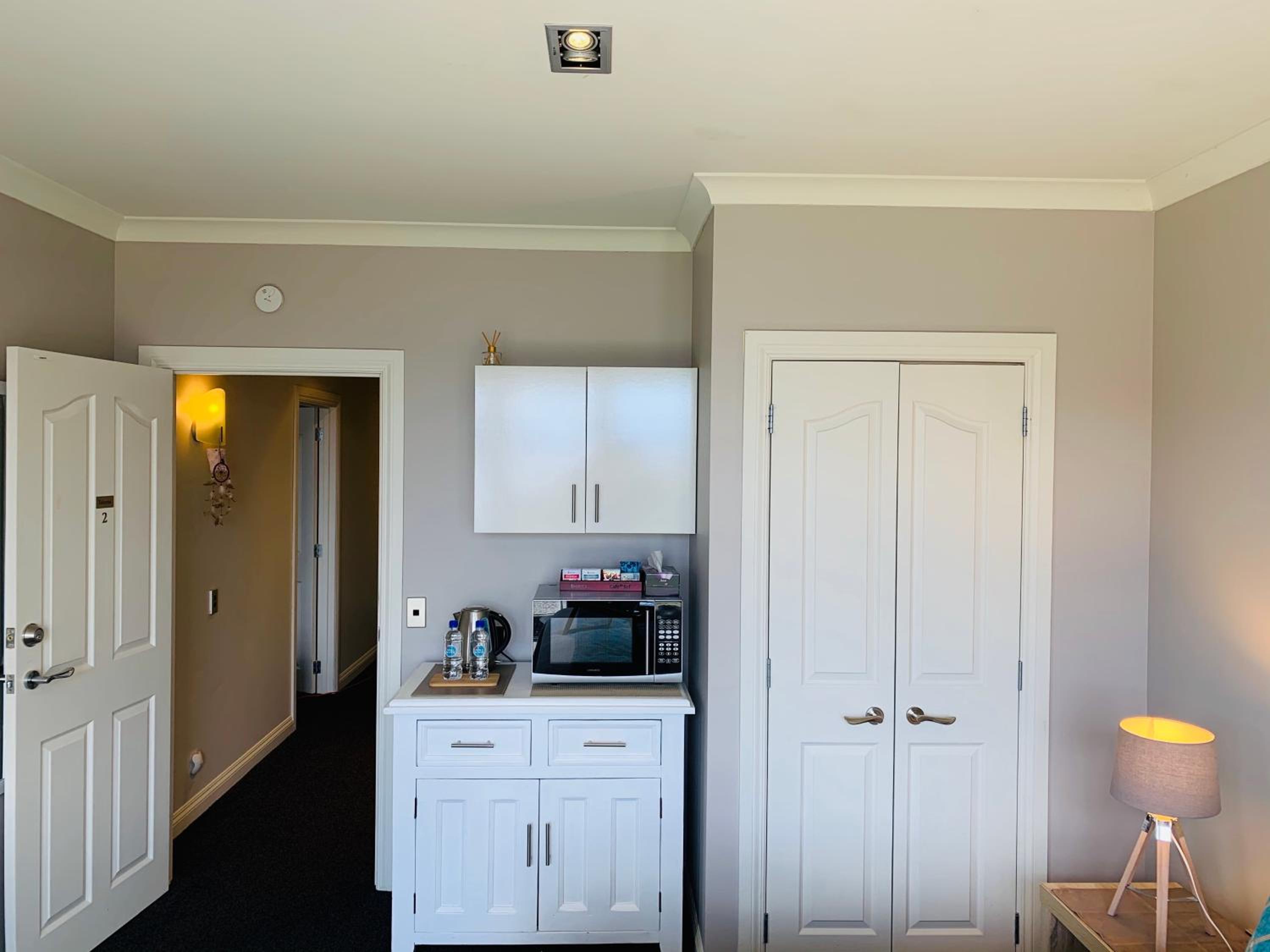 Double Room with Private External Bathroom 2 - Photo 8