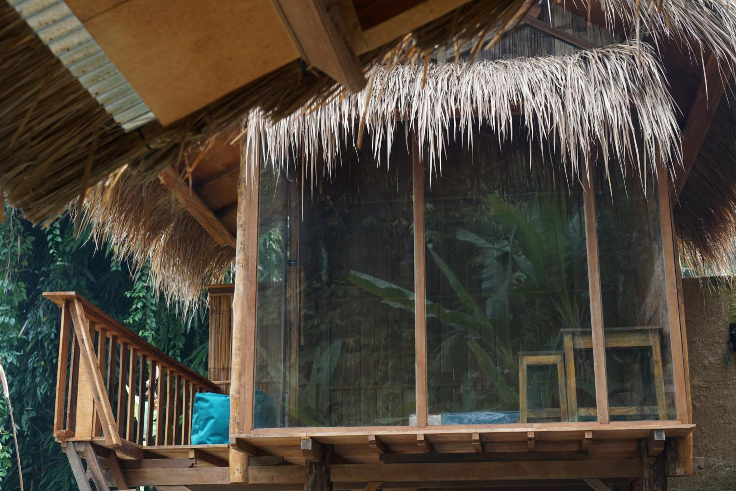 Double Room with Pool View - Photo 5