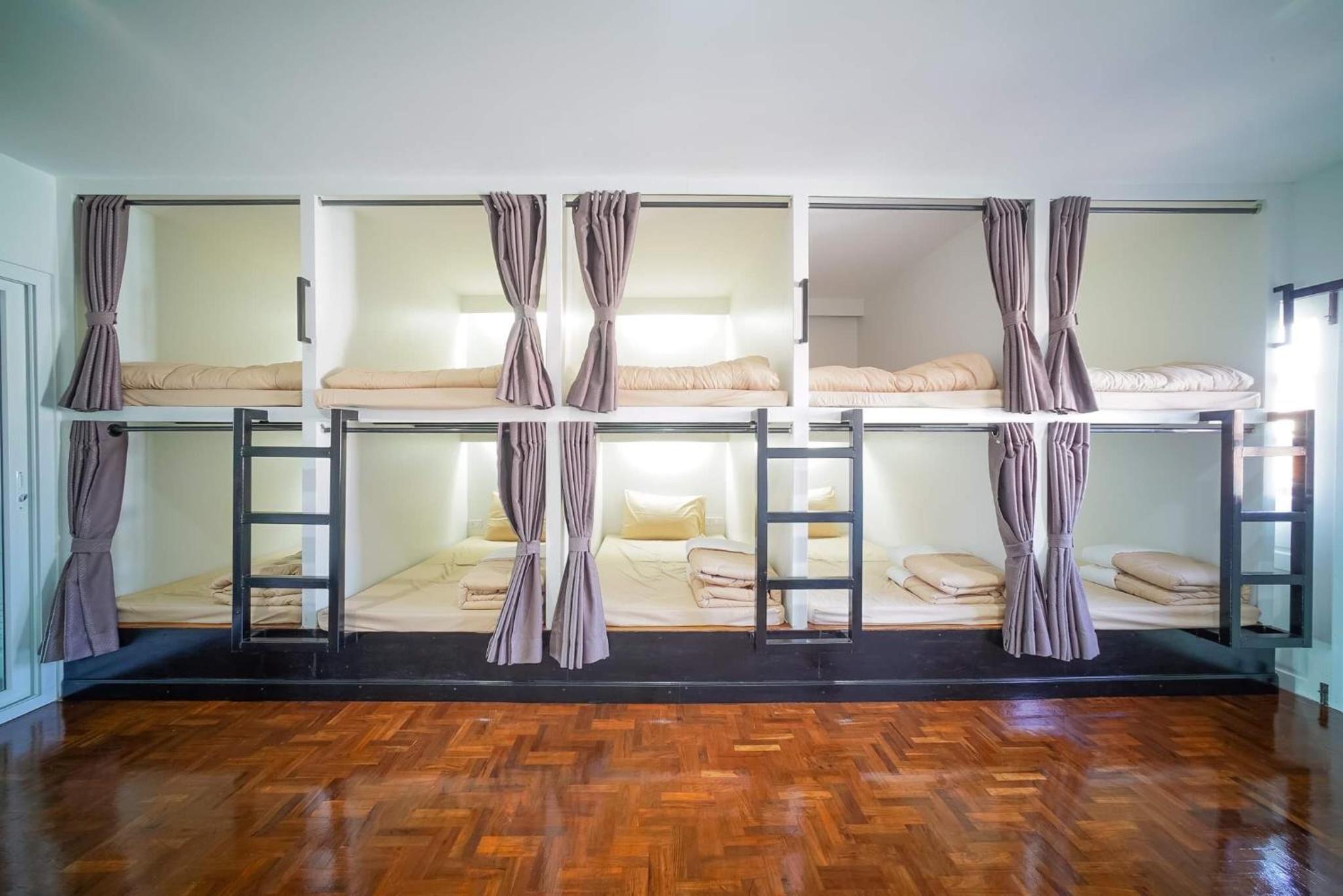 Single Bed in Mixed Dormitory Room photo 3