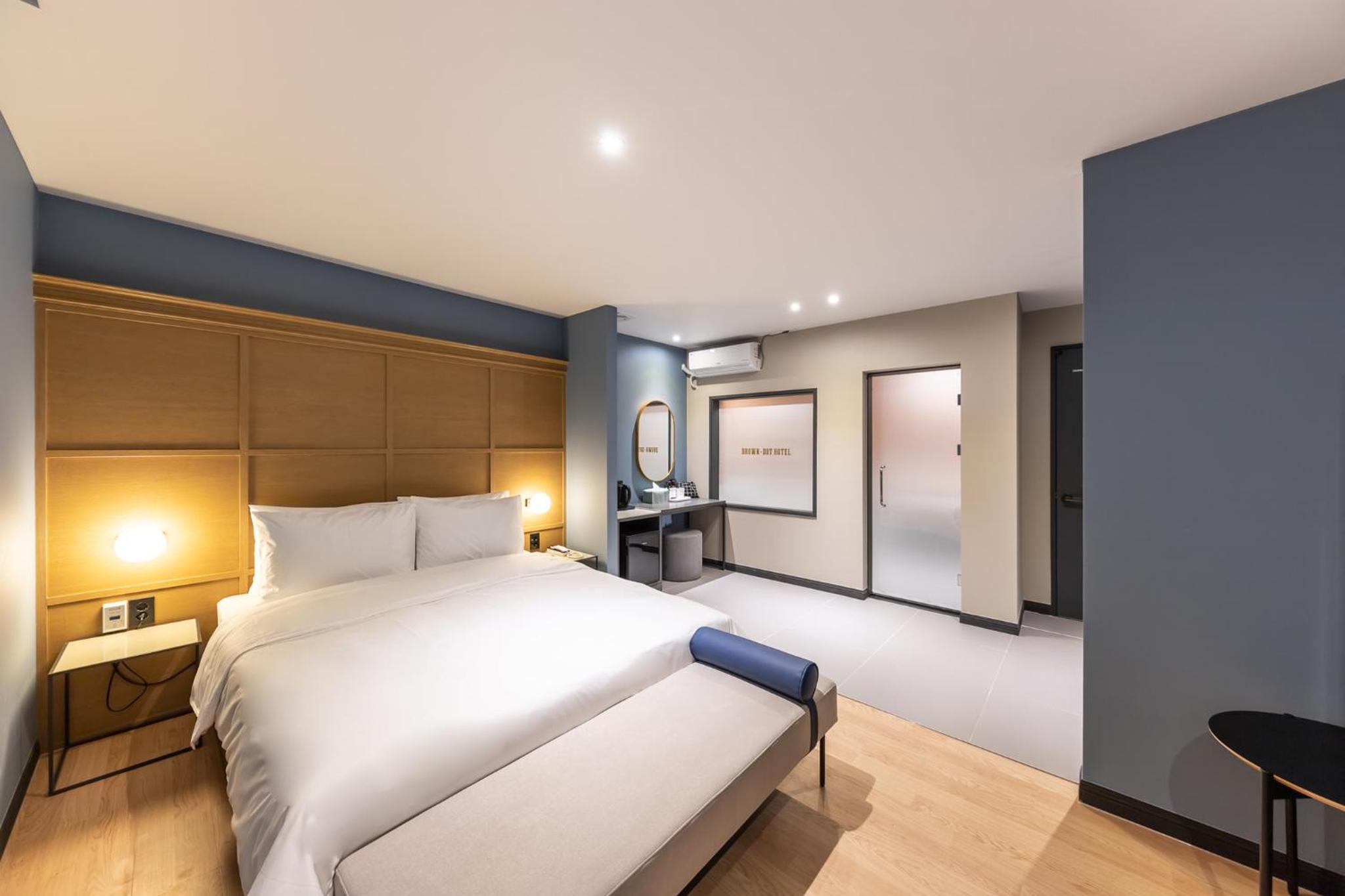 Deluxe Double Room - Photo 17