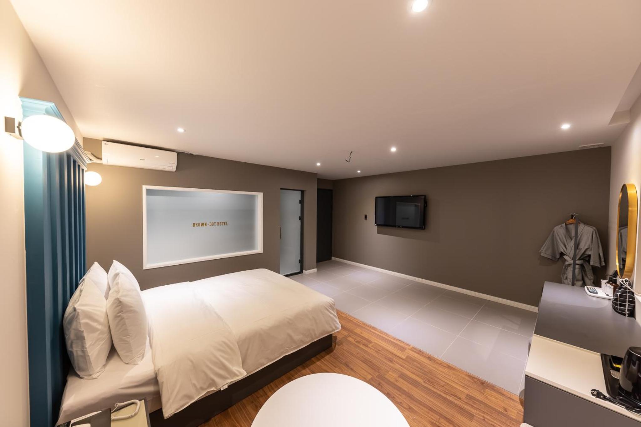 Superior Double Room - Photo 10