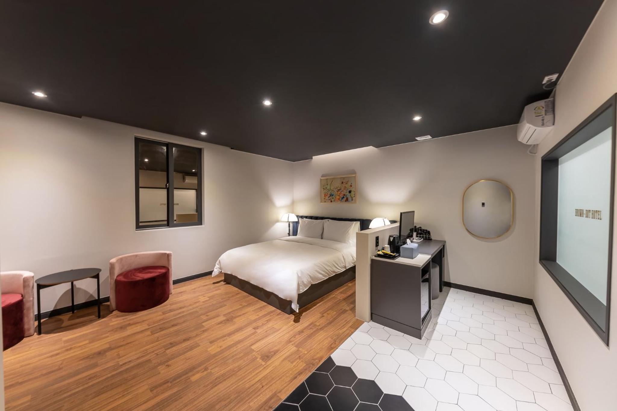 Superior Double Room - Photo 18