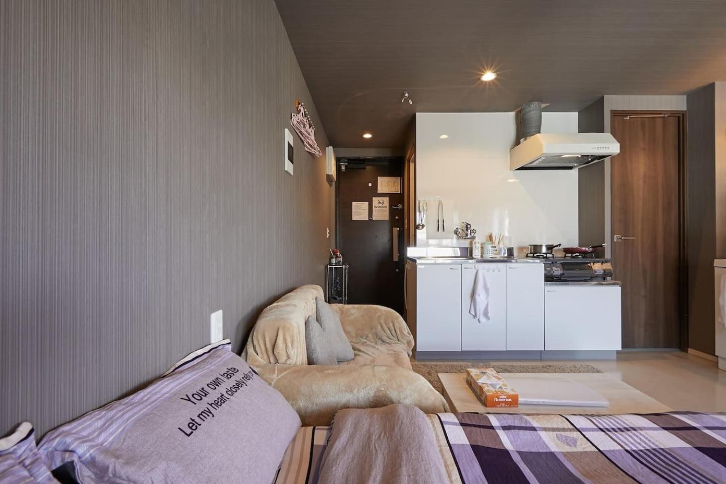One-Bedroom Apartment photo 2