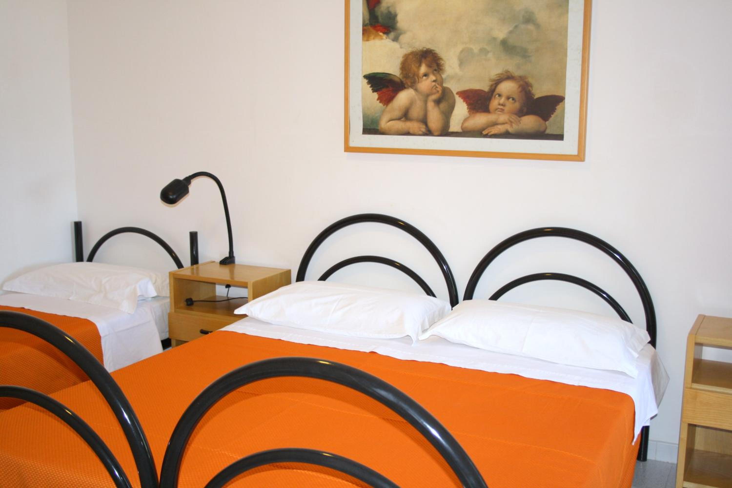 Two-Bedroom Apartment (3 Adults+1 Child)
