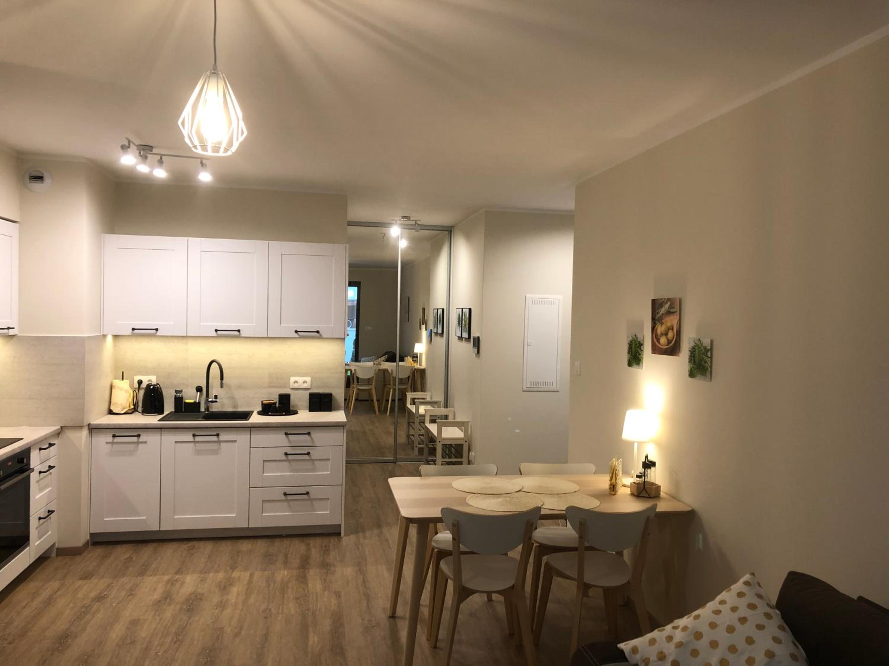 One-Bedroom Apartment