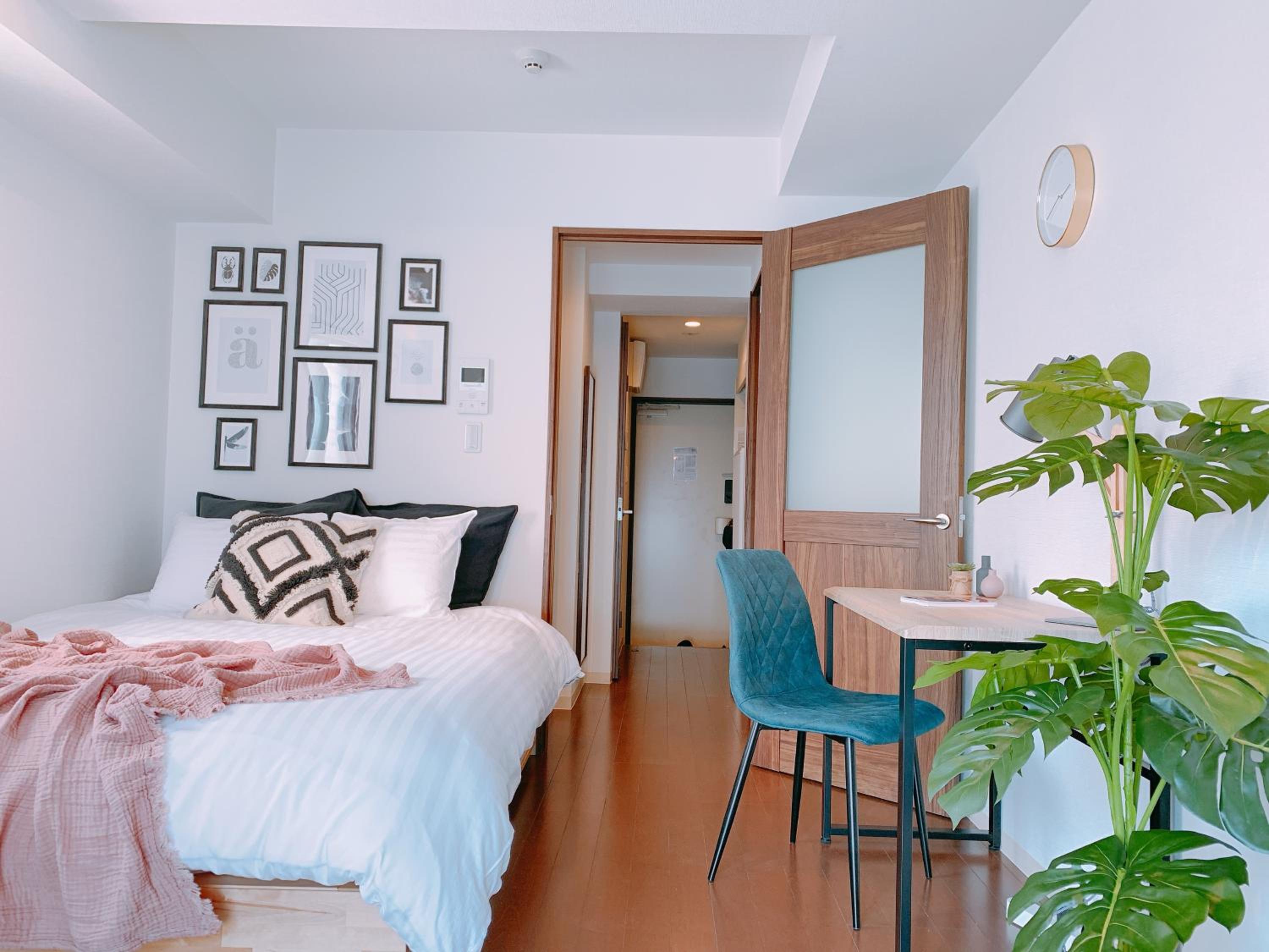 Studio Apartment photo 3
